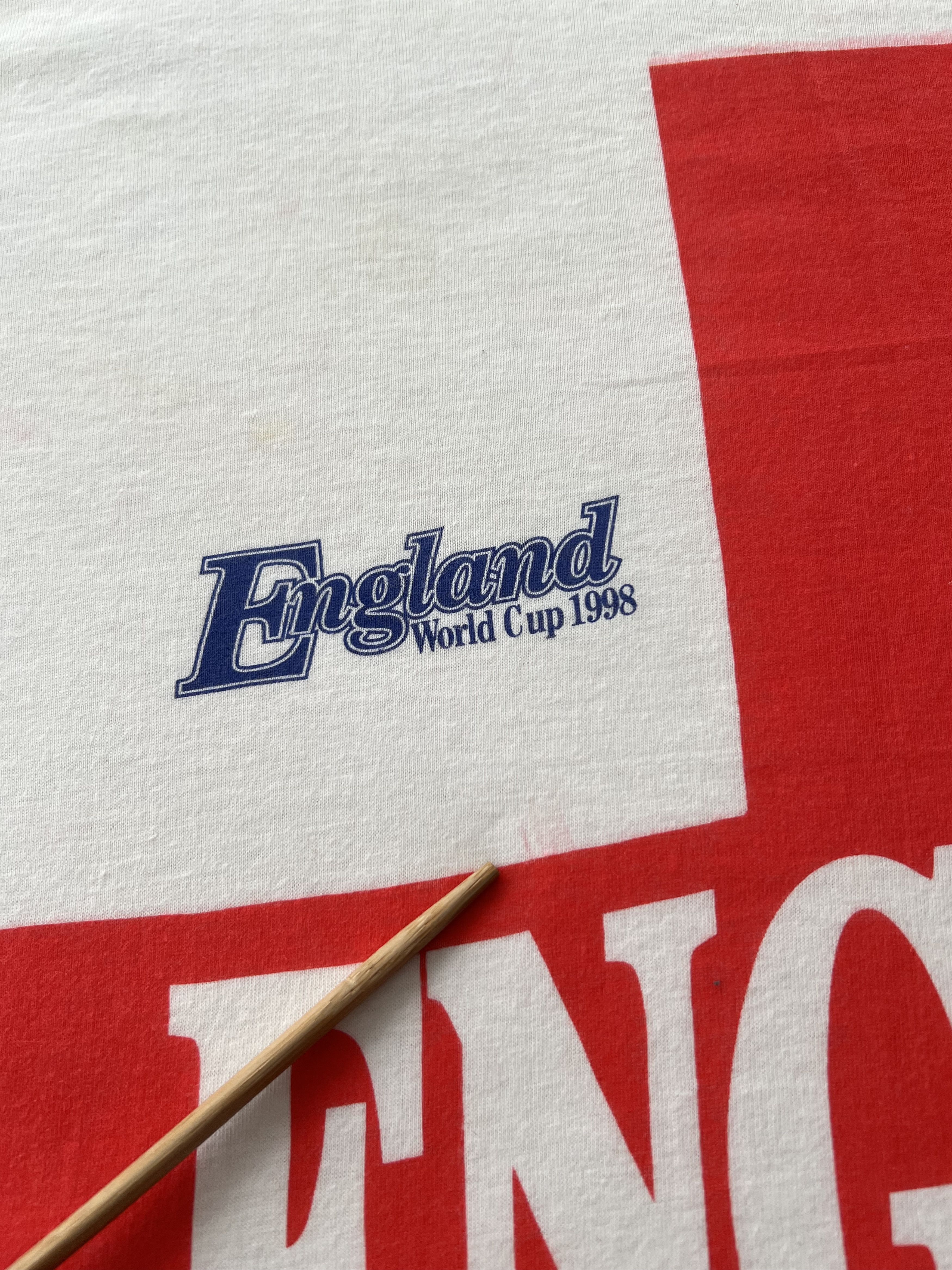 Vintage Vintage 1998 England World Cup 1998 Soccer Rugby T-shirt Size US XL / EU 56 / 4 - 5 Thumbnail