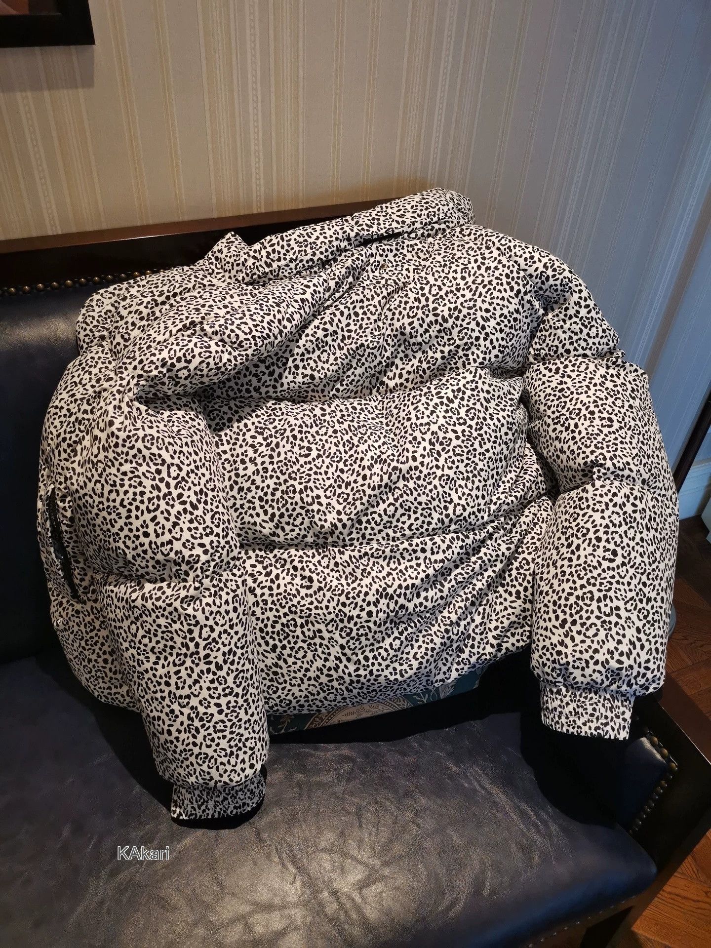 Valentino Valentino Print Down Jacket Size US M / EU 48-50 / 2 - 9 Thumbnail