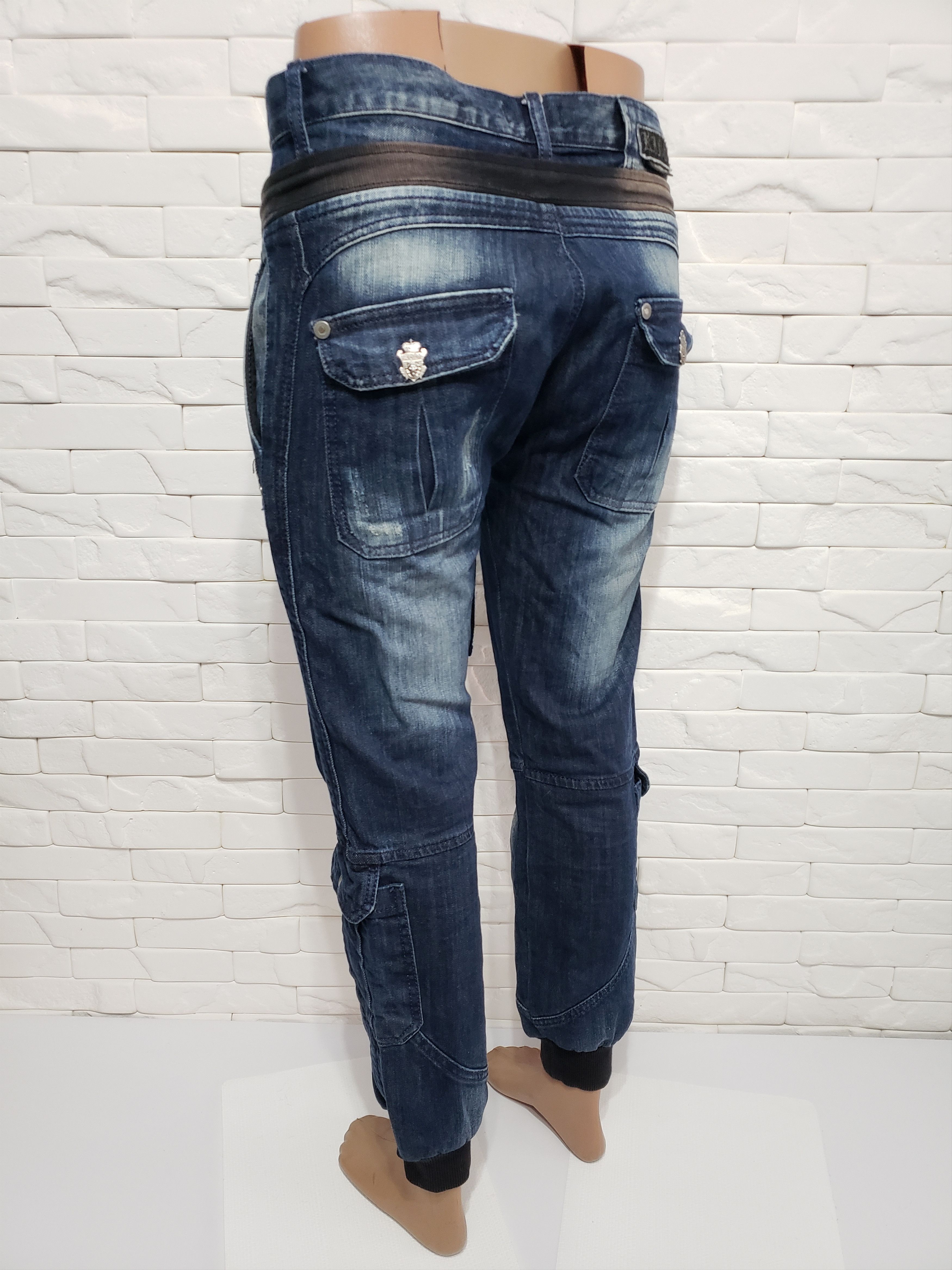 Uniqlo Men's denim pants in blue, decorated with metal elements. Size US 35 - 6 Thumbnail