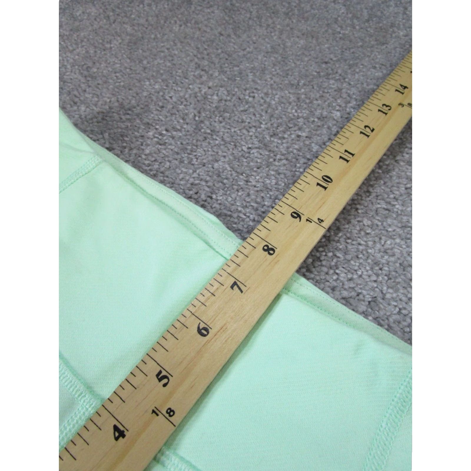 Lululemon VINTAGE Lululemon Pants Womens Medium Green Yoga Capri Activewear Sports Athleisure 2010s Size 27" / US 4 / IT 40 - 5 Thumbnail