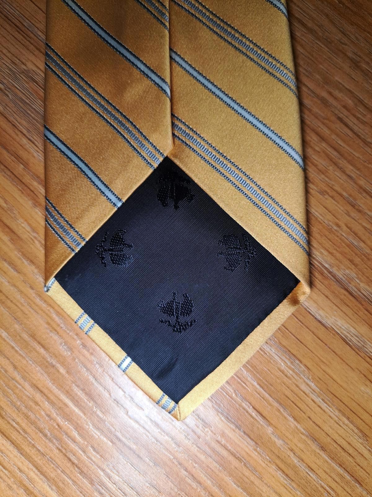 Brooks Brothers Brooks Brothers Silk Tie Yellow Blue Striped Woven in Italy Size ONE SIZE - 4 Thumbnail