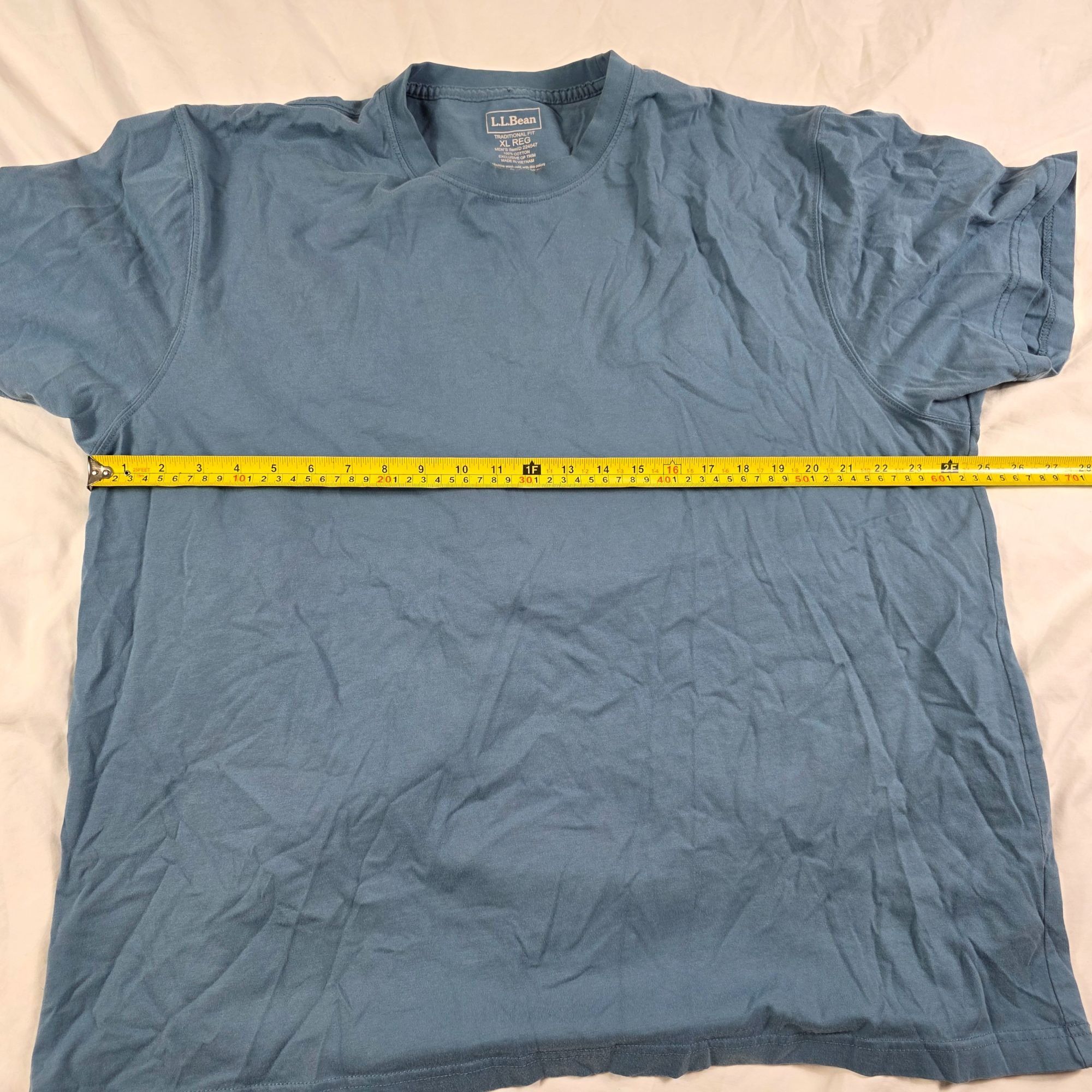 L.L. Bean L.L.Bean Mens XL Blue Traditional Fit Shirt Casual Crewneck Size US XL / EU 56 / 4 - 5 Thumbnail
