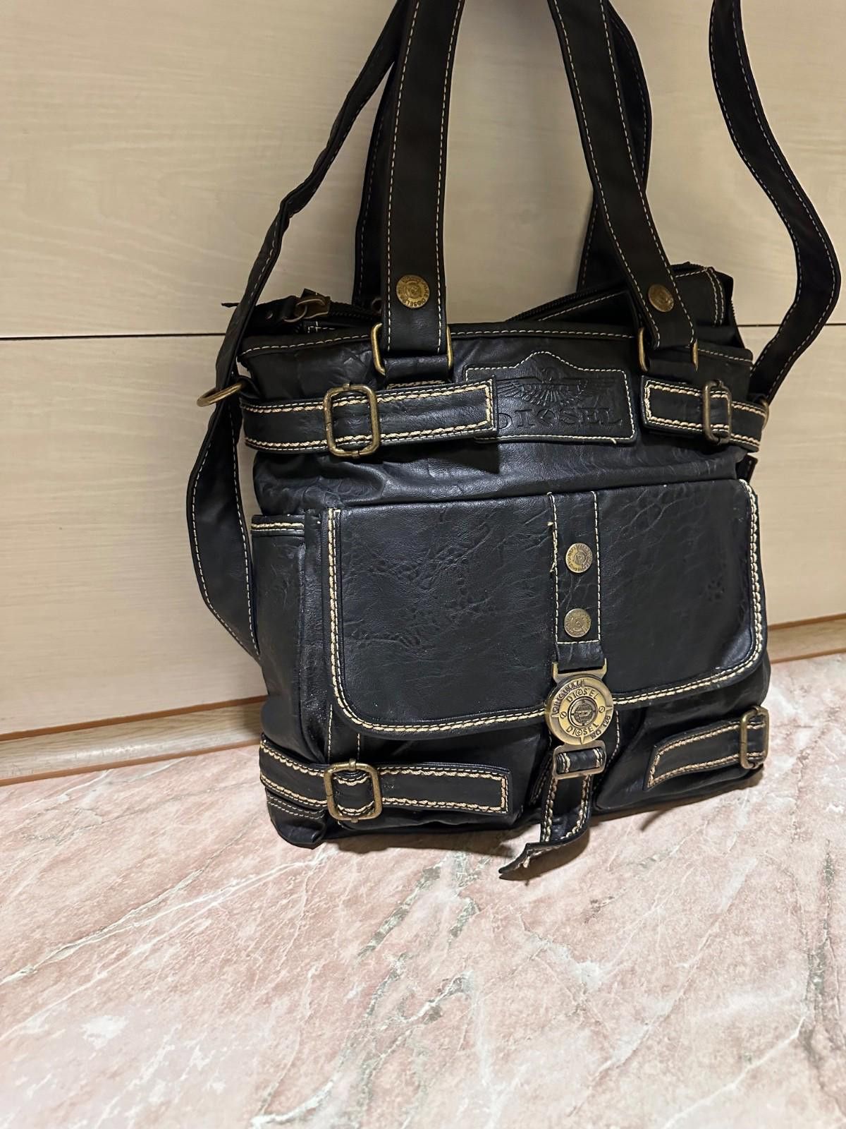 Diesel Vintage Y2K Rare Diesel Black Leather ShoulderBag Size ONE SIZE - 2 Thumbnail