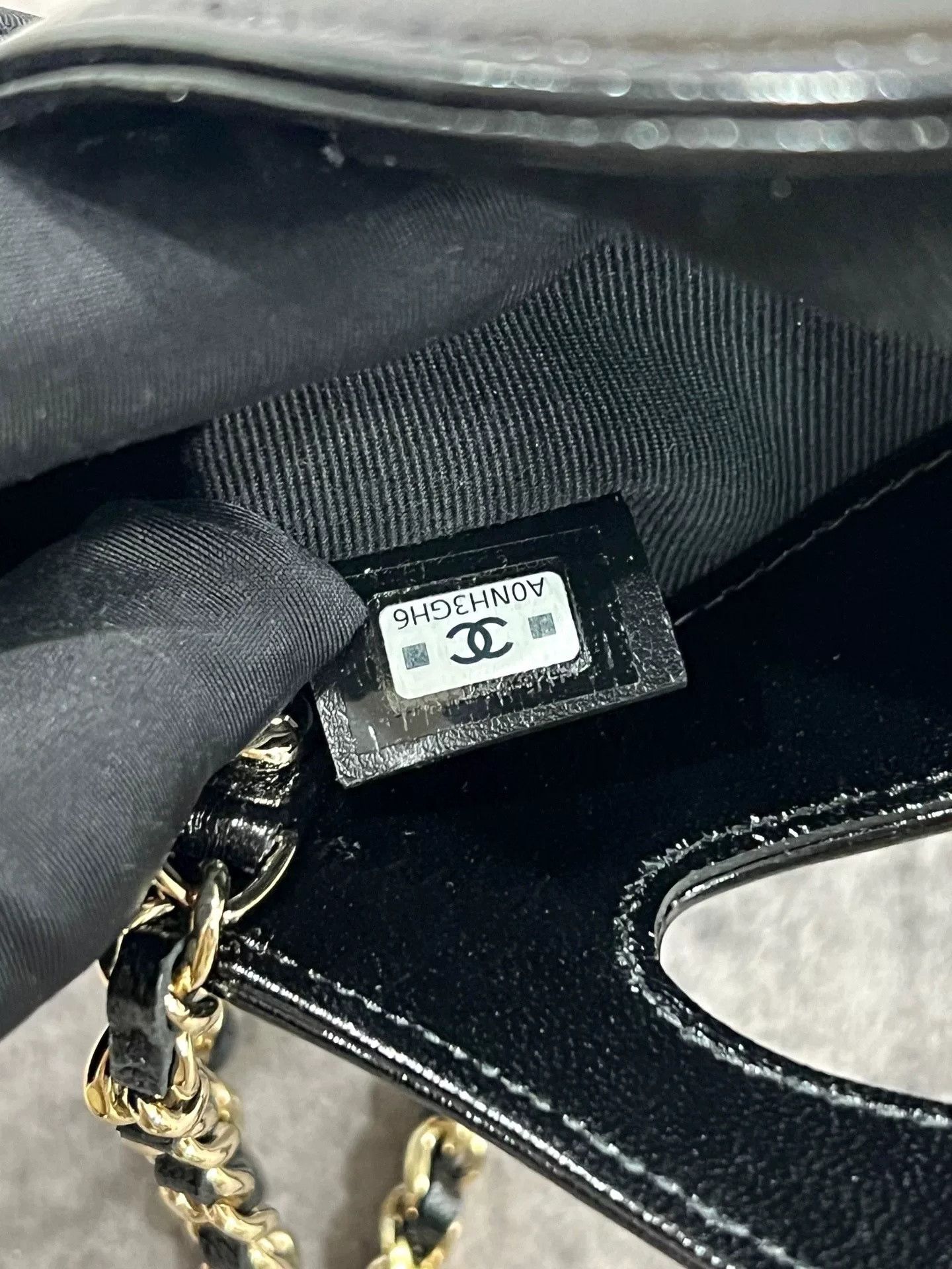 Chanel Chanel 31 Bag Waxed Leather Black Gold Nano Size US XXS / EU 40 - 6 Thumbnail