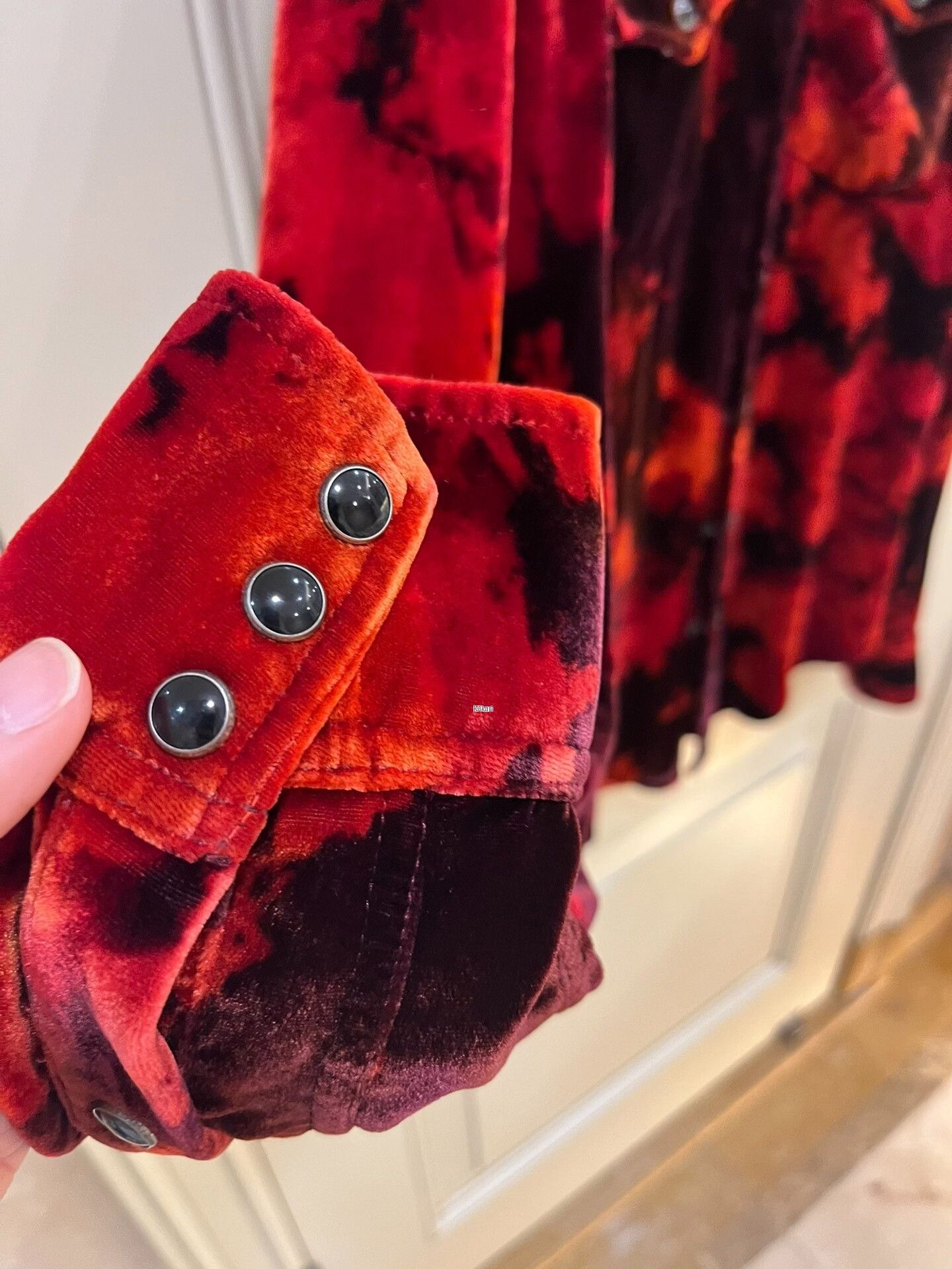 Saint Laurent Paris Saint Laurent Red Tie-Dye Velvet Western Shirt Size US M / EU 48-50 / 2 - 5 Thumbnail