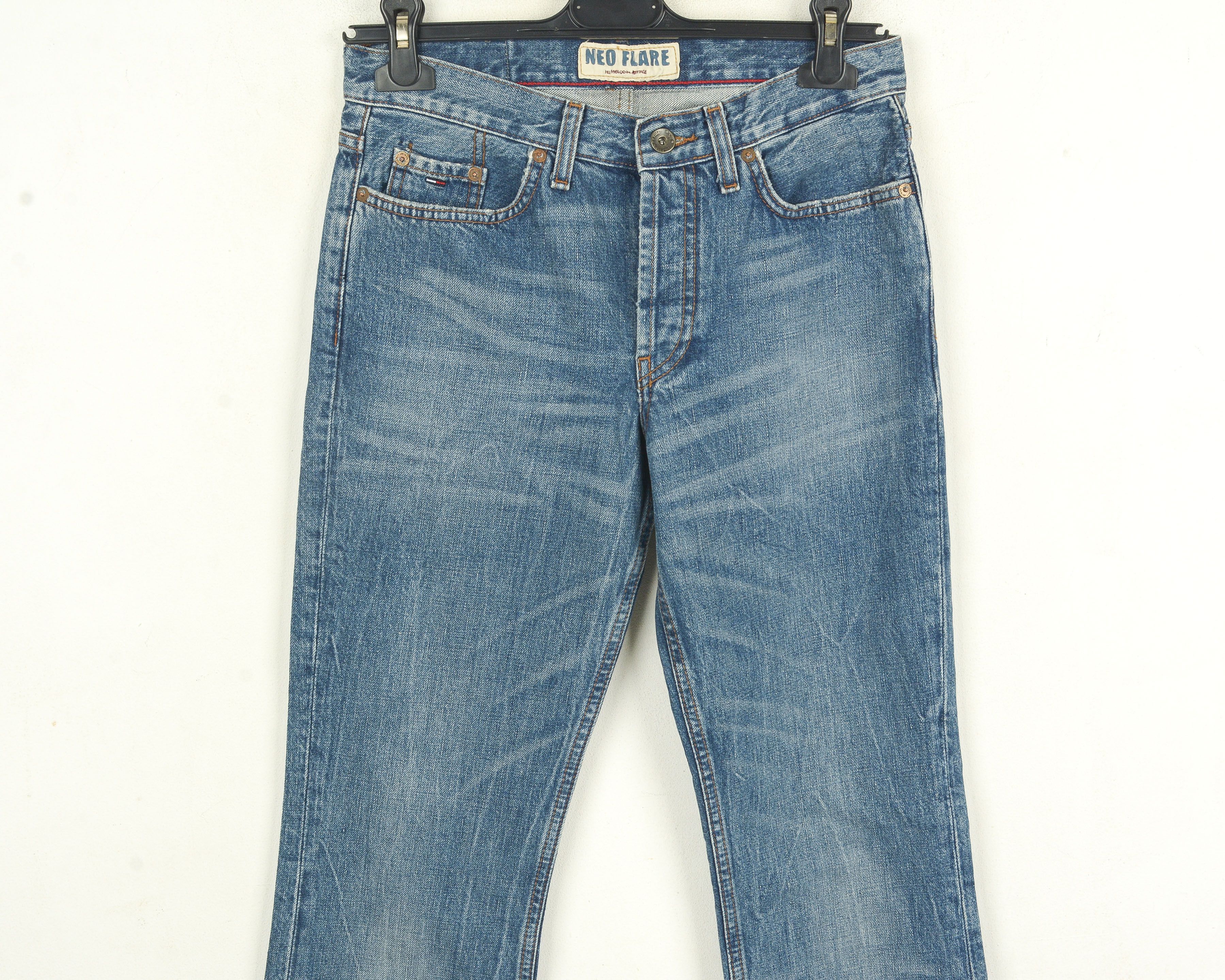 Tommy Hilfiger Neo Flare Women W27 L34 Straight Jeans Pants Denim Trousers Size 27" / US 4 / IT 40 - 2 Thumbnail