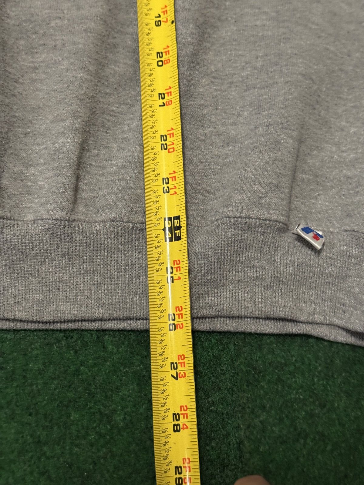 Russell Athletic Vtg Y2K Russell Athletic Minimalist Gray Blank Sweatshirt Size US M / EU 48-50 / 2 - 5 Thumbnail