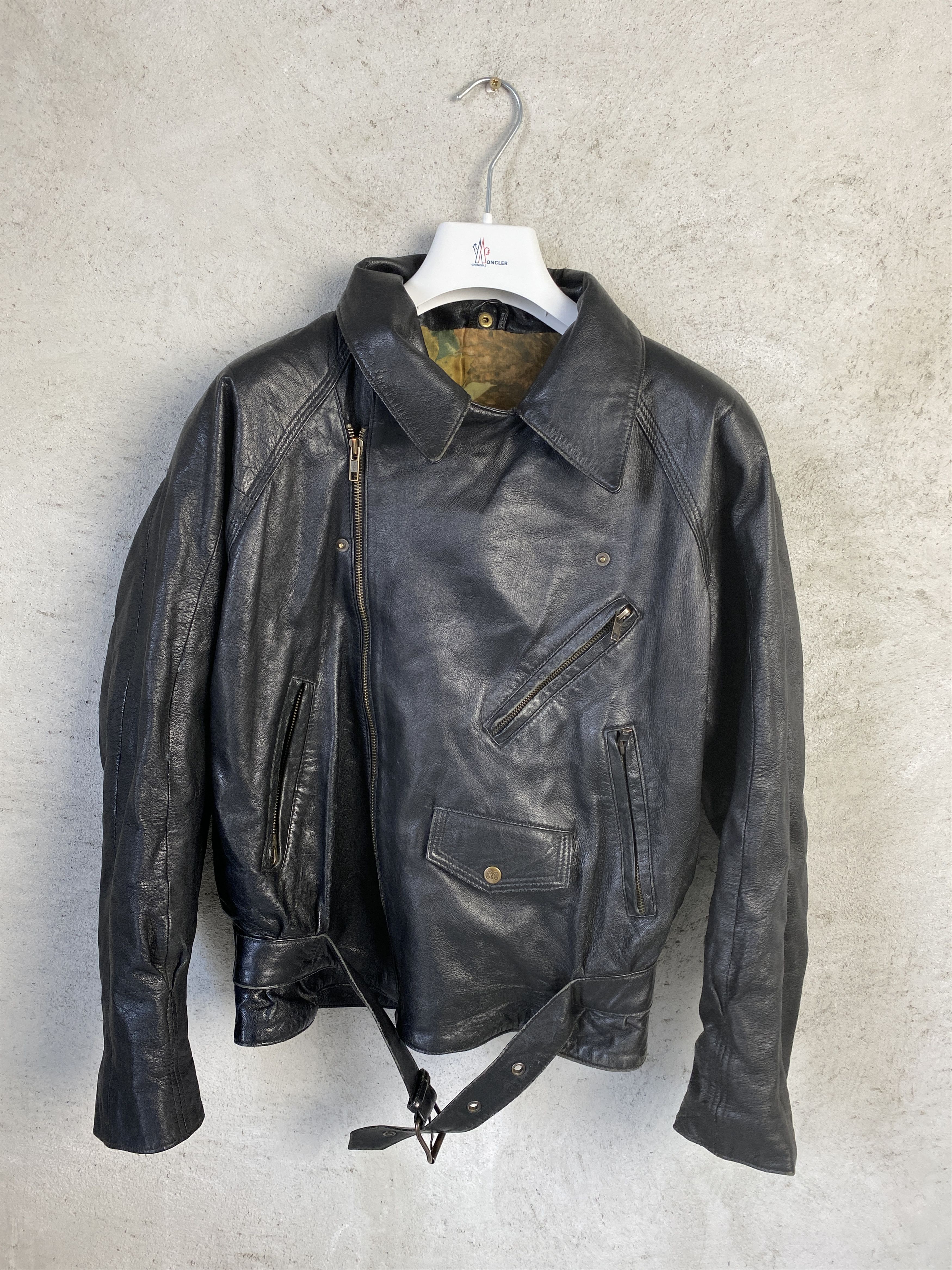 Genuine Leather Vintage real leather moto biket jacket avant garde Size US S / EU 44-46 / 1 - 1 Thumbnail
