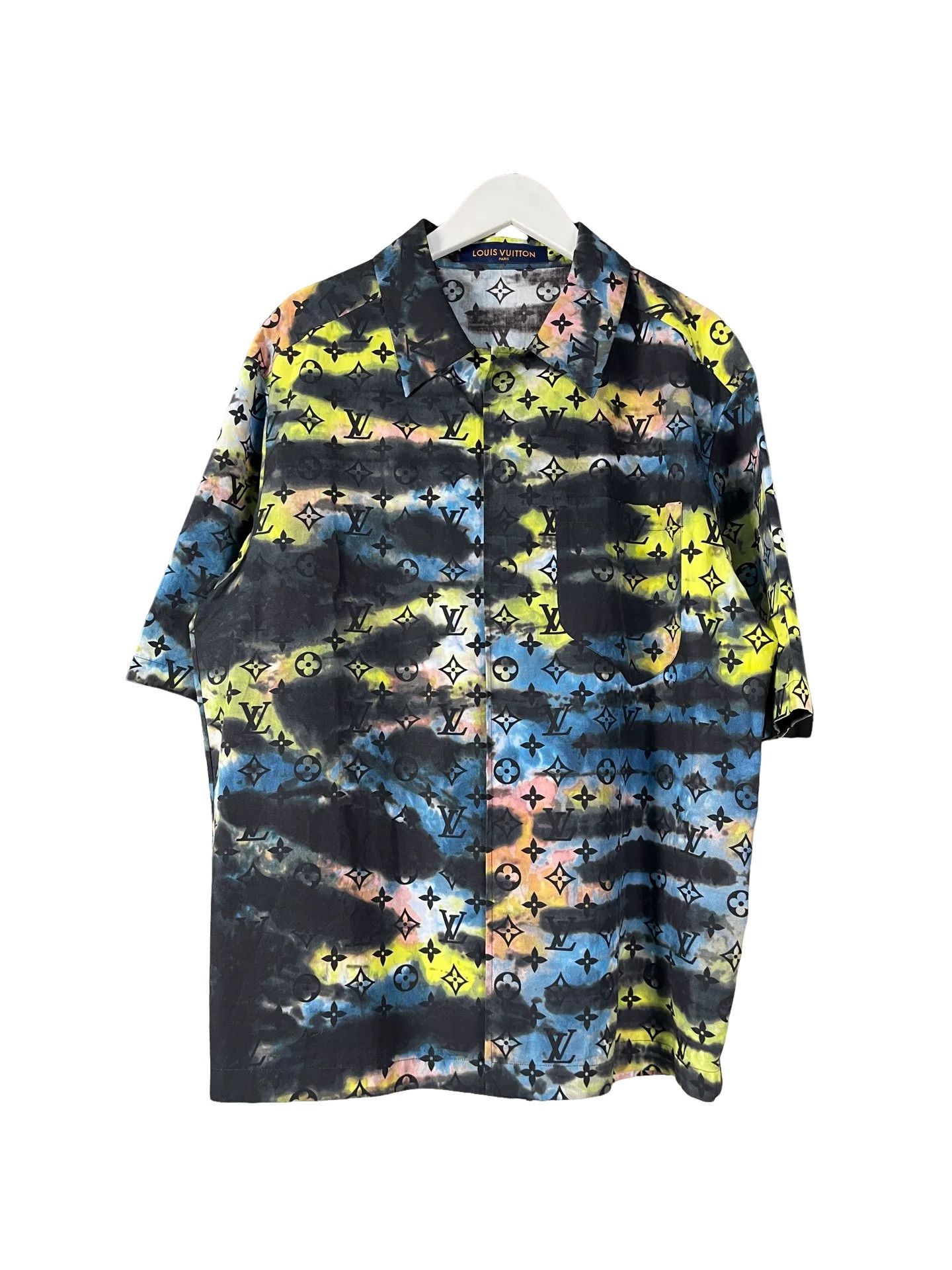 Louis Vuitton Louis Vuitton Monogram Tie-Dye Shirt Size XS Size US XS / EU 42 / 0 - 1 Thumbnail