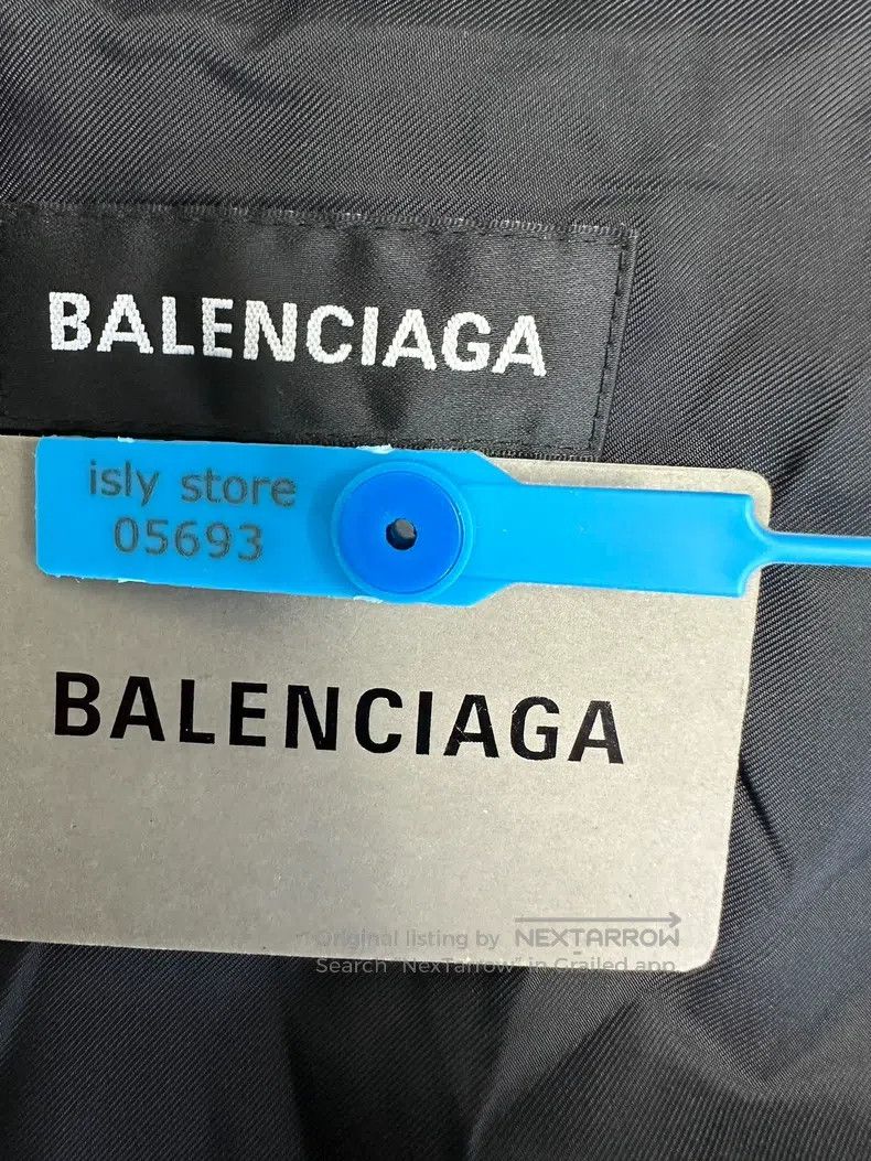 Balenciaga Balenciaga Solid Color Concealable Hooded Coat Size US S / EU 44-46 / 1 - 4 Thumbnail