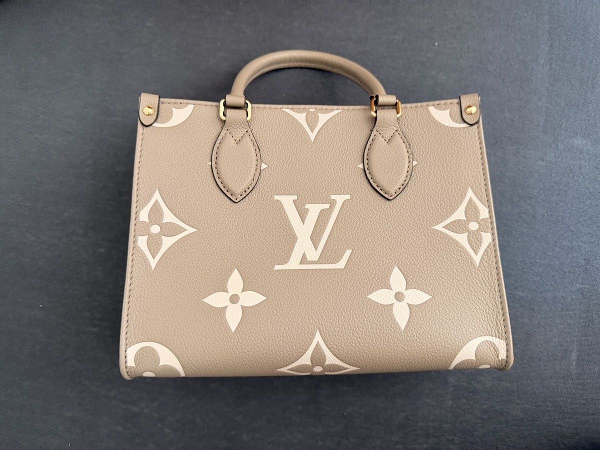 Louis Vuitton Louis Vuitton Bag Size ONE SIZE - 4 Thumbnail