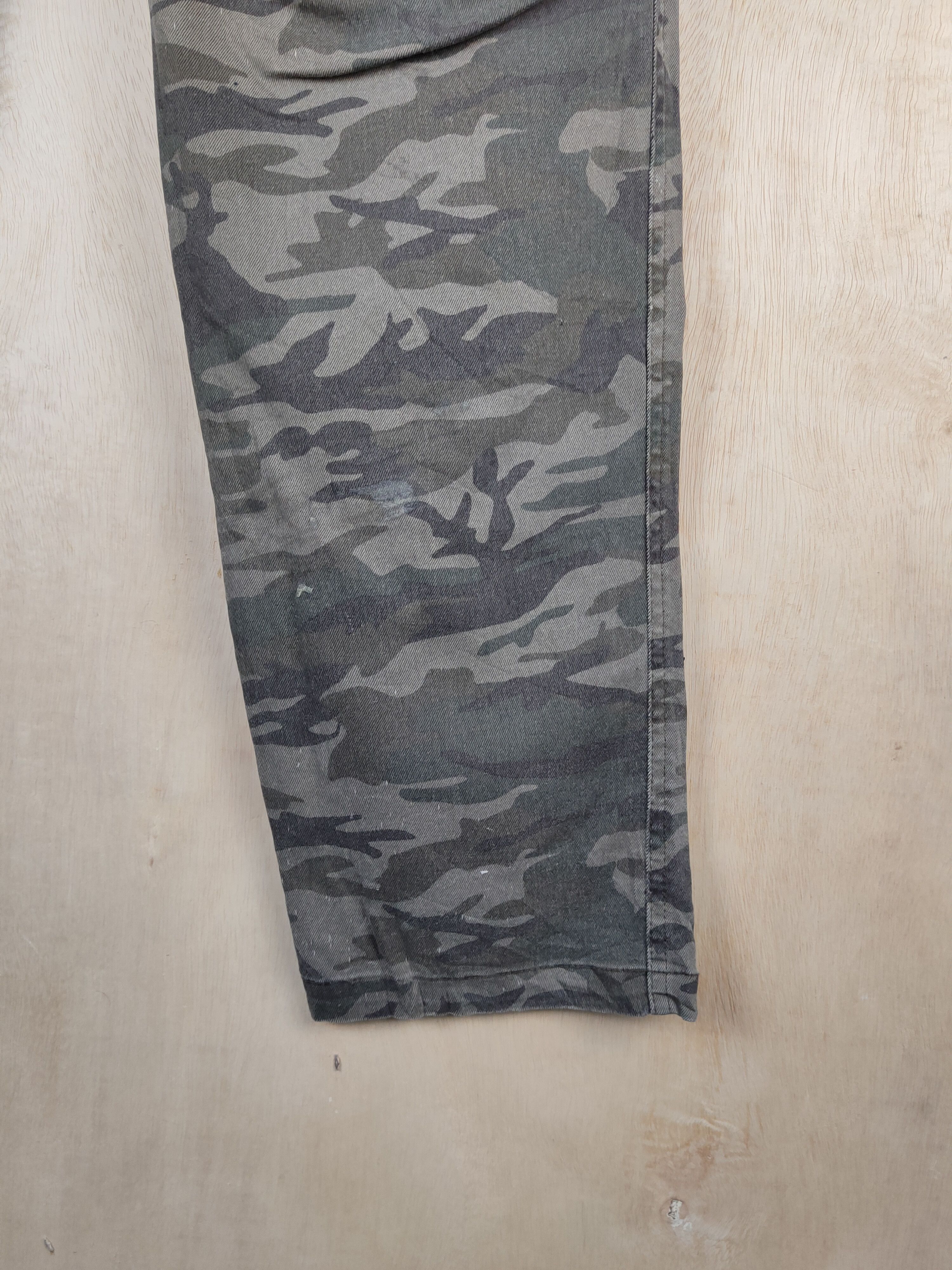 Japanese Brand Forecast Camouflage Multipocket Tactical Cargo Pants #S2428 Size US 33 - 8 Thumbnail