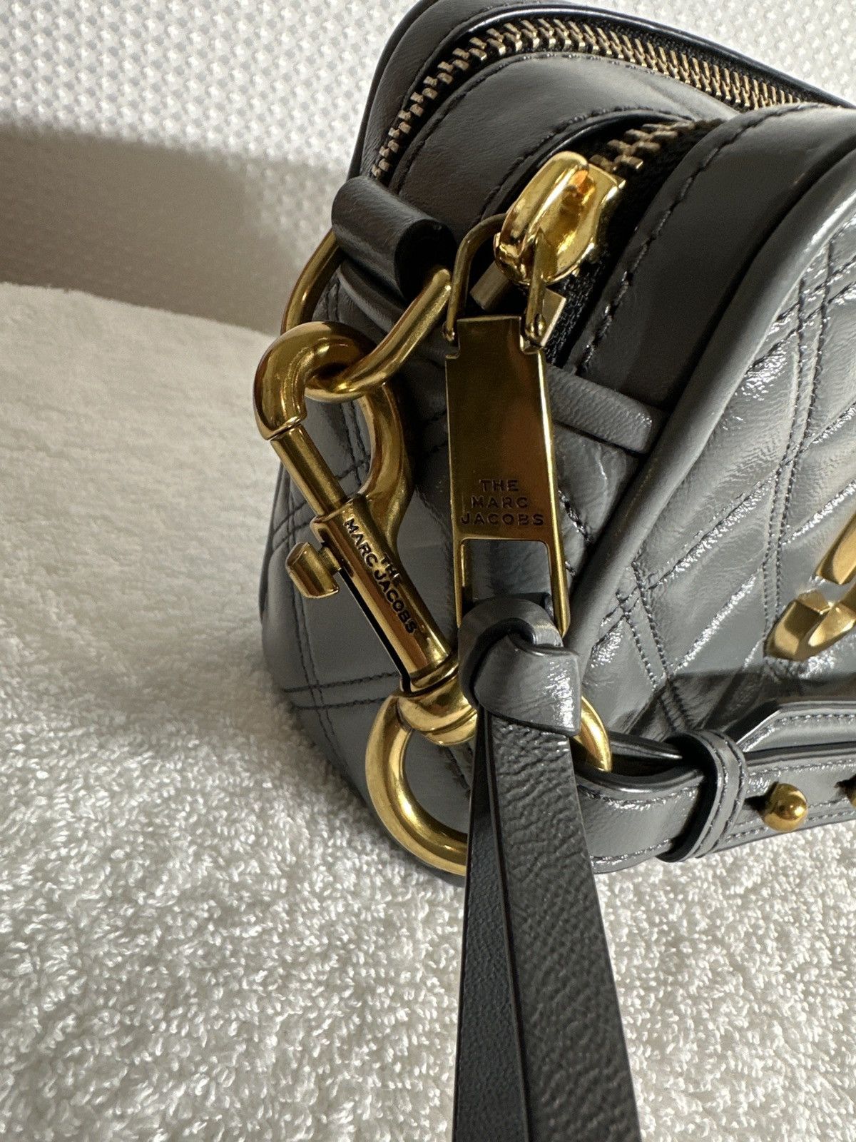 Marc Jacobs Marc Jacobs Grey Crossbody Bag Size ONE SIZE - 4 Thumbnail