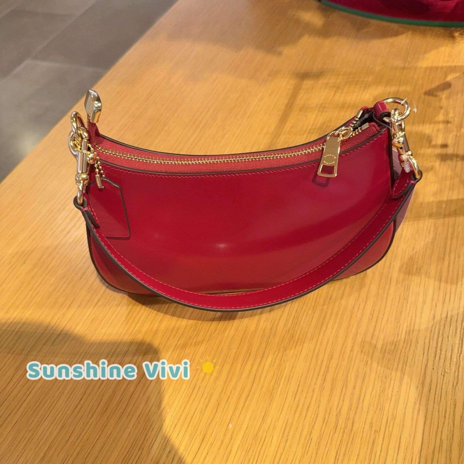 Coach NWT Coach Teri Shoulder Bag Crossbody Leather cv938 Ruby Size ONE SIZE - 3 Thumbnail