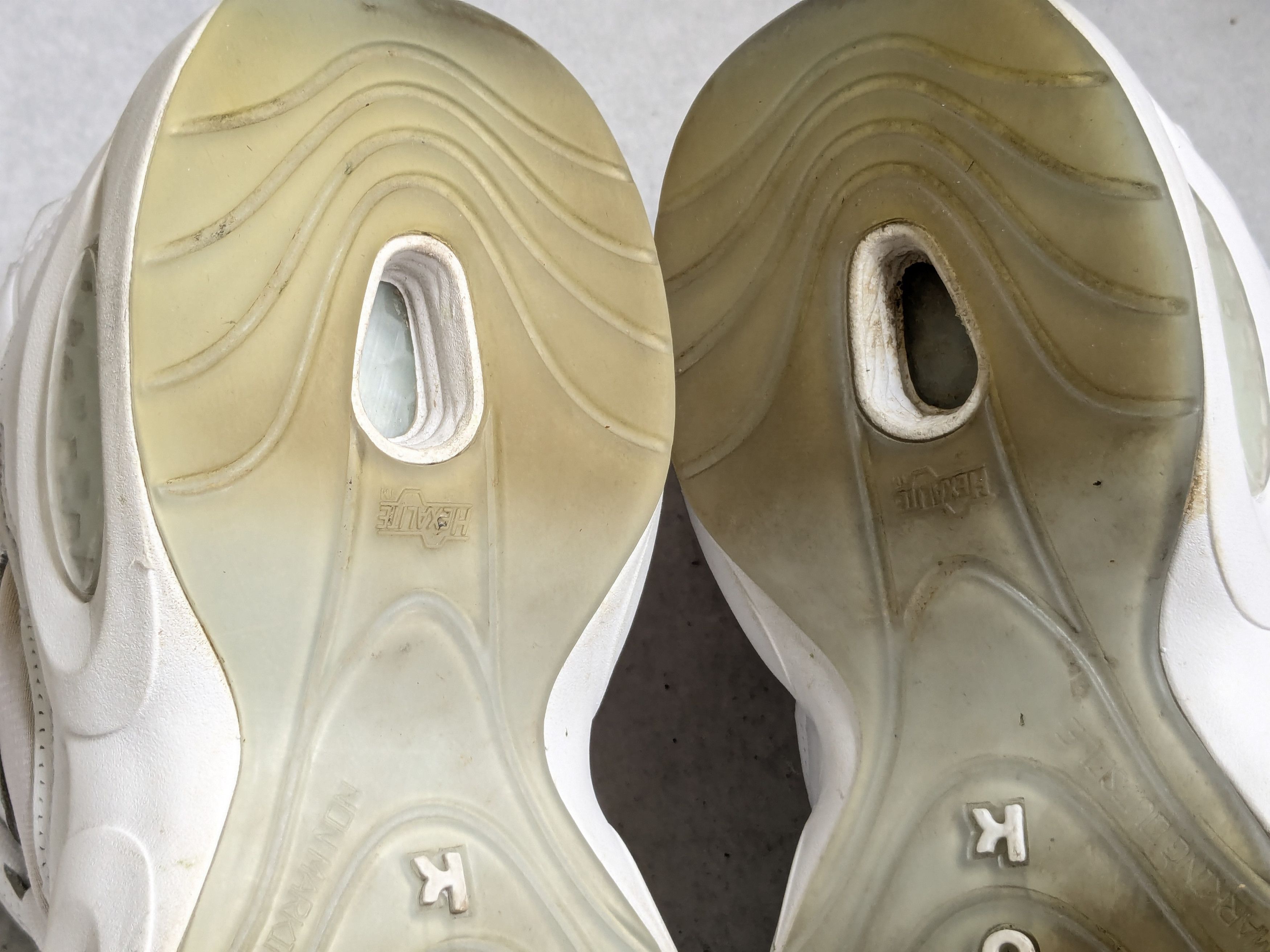 Maison Margiela × Reebok Maison Margiela Reebok Question White 11.5 Leather High Size US 11.5 / EU 44-45 - 15 Thumbnail