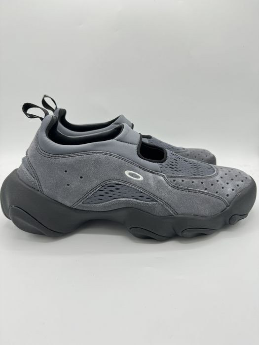 Oakley Oakley Factory Team Flesh Sandal Asphalt Gray | Grailed