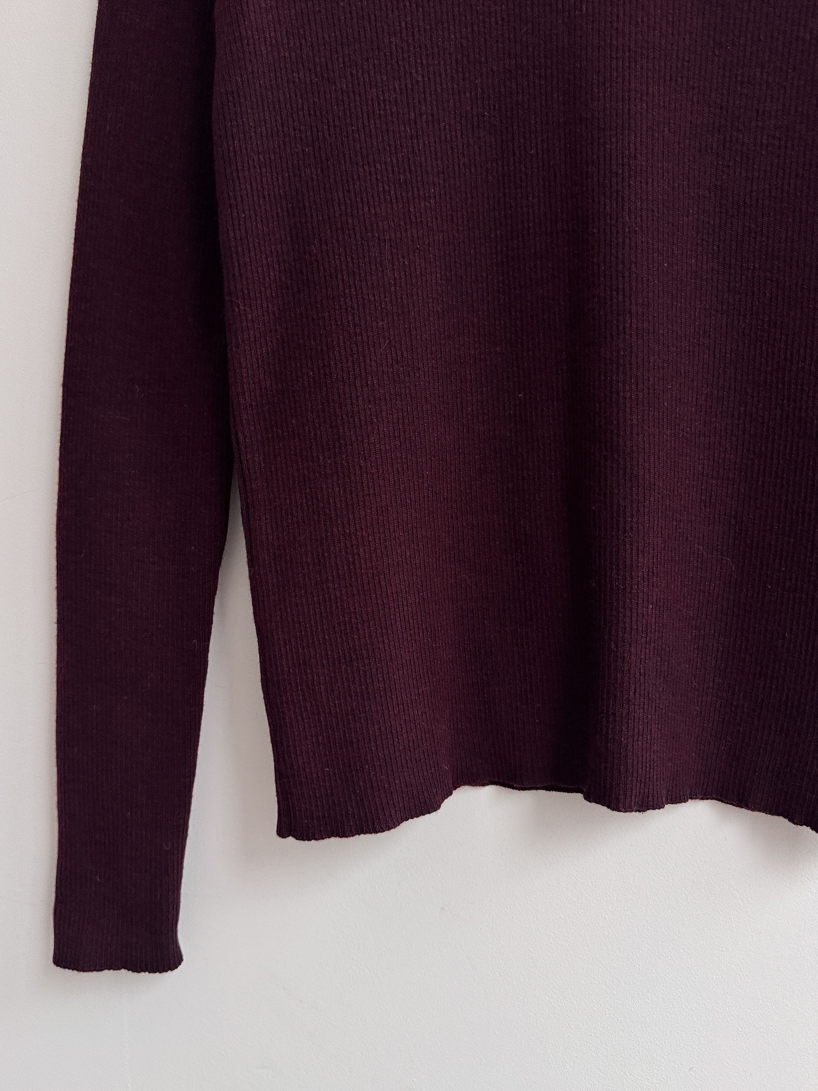 Dolce & Gabbana Vintage Dolce & Gabbana V Neck Sweater Size US L / EU 52-54 / 3 - 4 Thumbnail