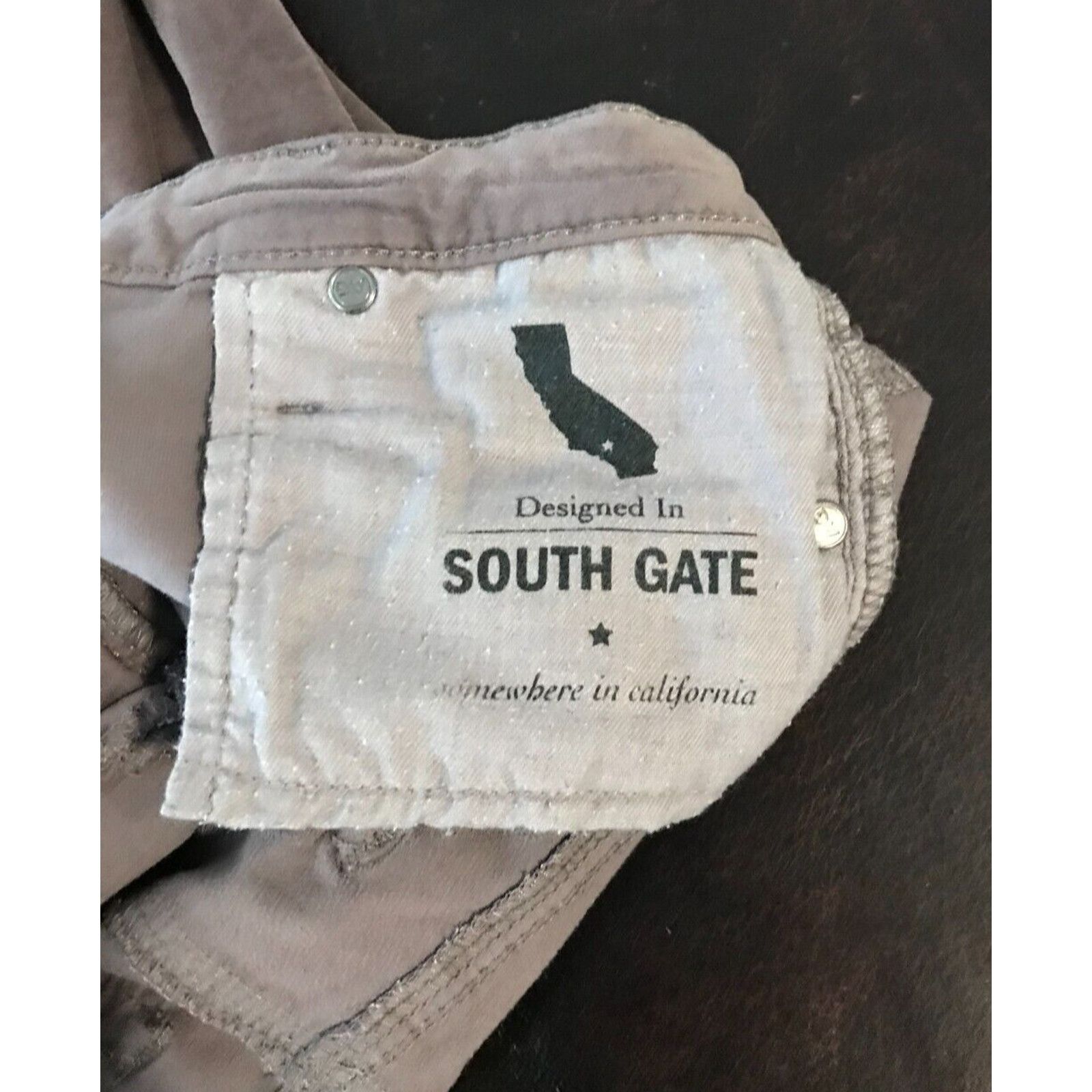 Anthropologie Anthropologie AG Adriano Goldschmied The Stevie Slim Brown Size 25" / US 0 / IT 36 - 10 Thumbnail