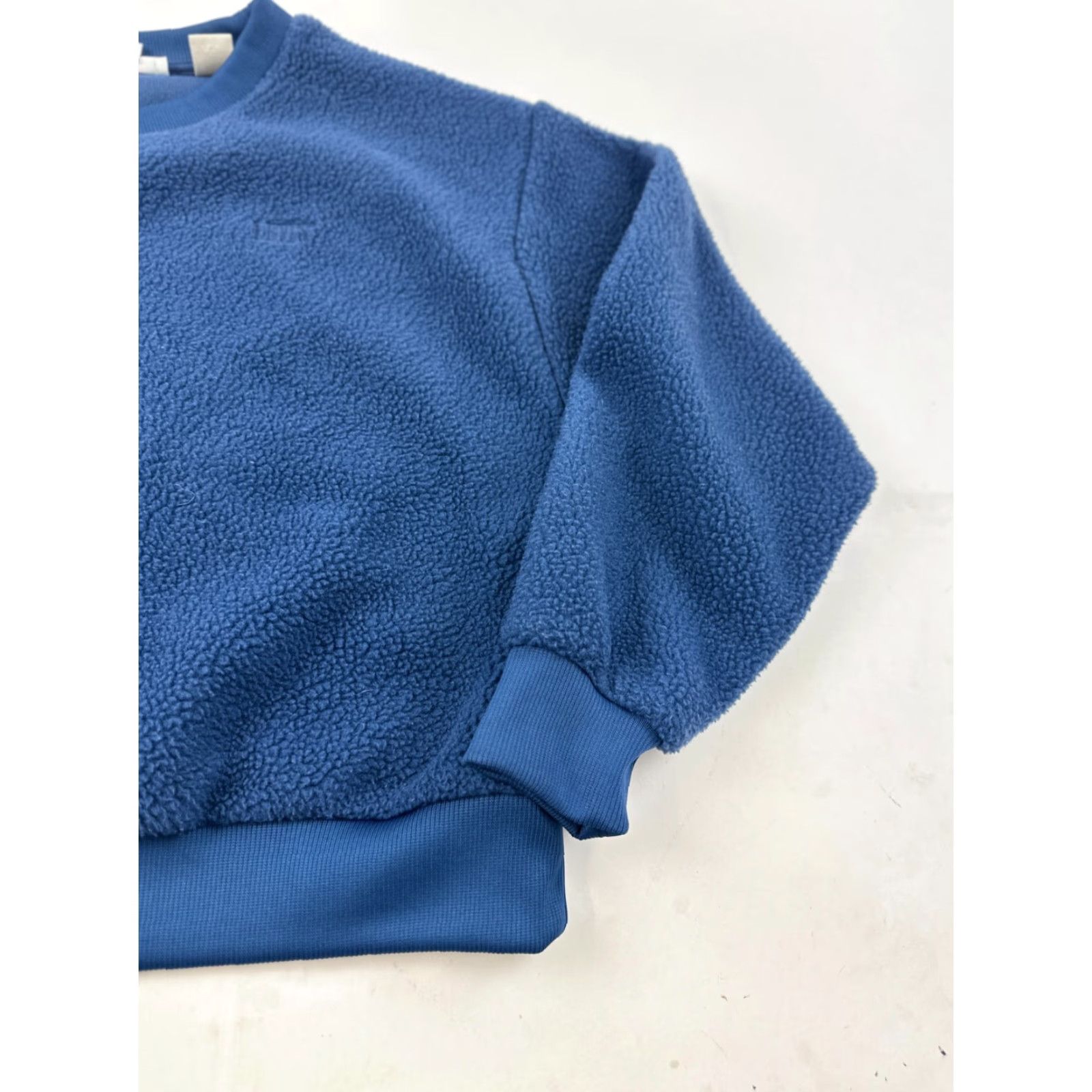 Levi's Levi’s Sweatshirt Womens Small Blue Meadow Fleece Cropped Long Sleeve Crew Neck Regular Fit Pullover Size S / US 4 / IT 40 - 3 Thumbnail