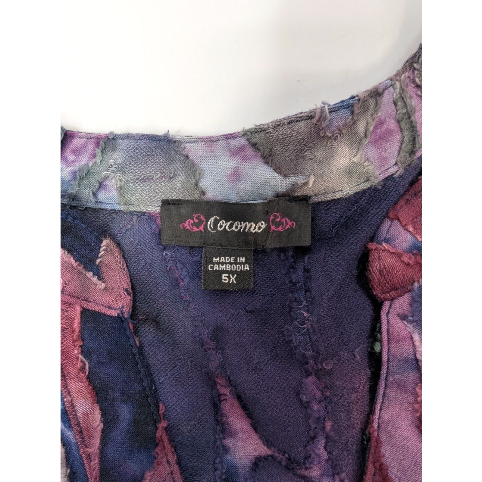 Vintage Cocomo Purple Abstract 3/4 Roll Tab Sleeve Button Top V-Neck Henley 5X Plus Size Women Blouse Size XXL / US 16-18 / IT 52-54 - 6 Thumbnail