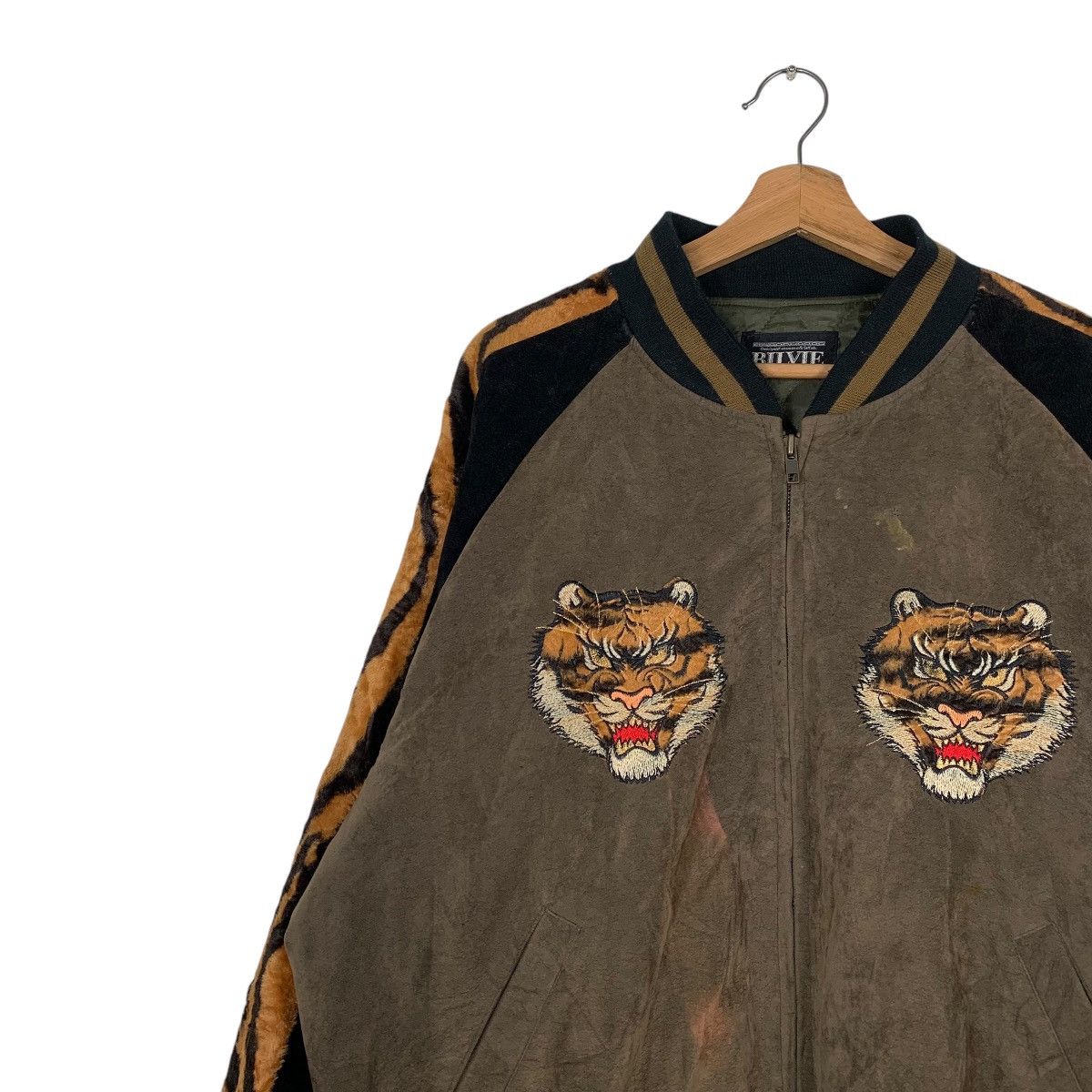 Japanese Brand Vintage Bilvie Embroidery Tiger Sukajan Jacket Size US XL / EU 56 / 4 - 6 Thumbnail