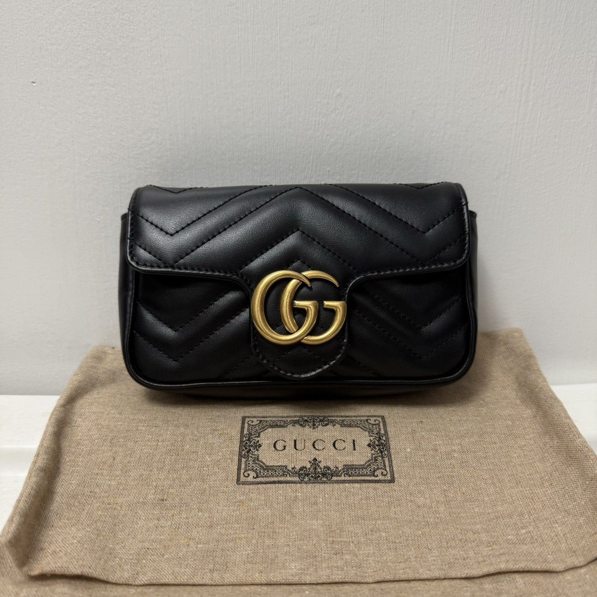 Gucci Gucci GG Marmont Matelasse Leather Black Super Mini Bag Size ONE SIZE - 2 Thumbnail