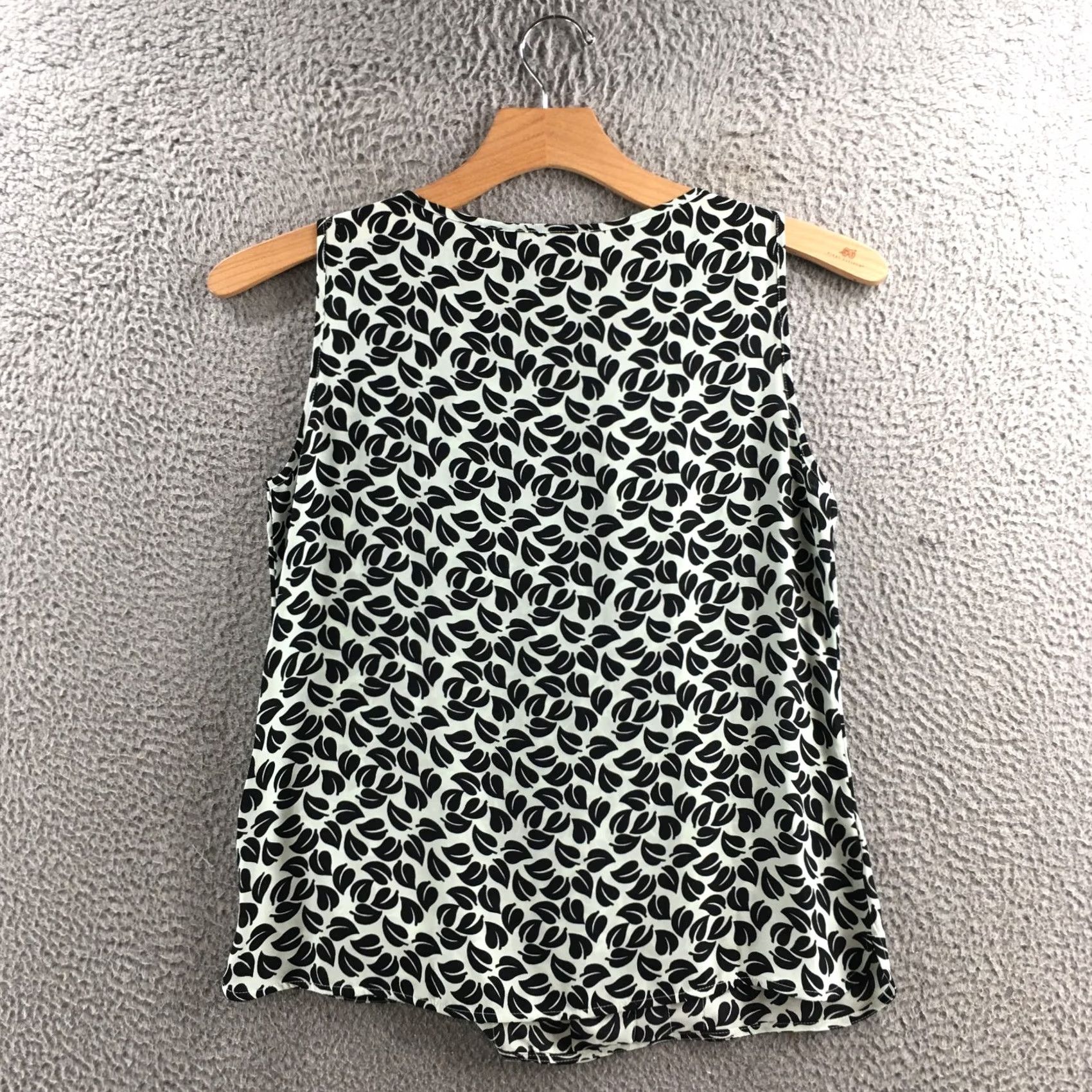 Ann Taylor Ann Taylor LOFT Blouse Womens Small Black Sleeveless Leaf Print Pleated Front Size S / US 4 / IT 40 - 7 Thumbnail