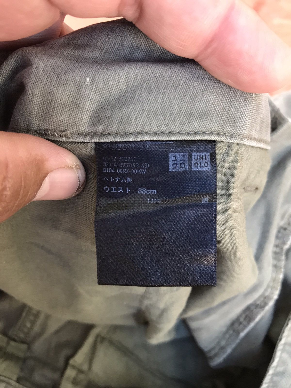 Uniqlo Uniqlo Military Cargo Pants Size US 35 - 10 Thumbnail