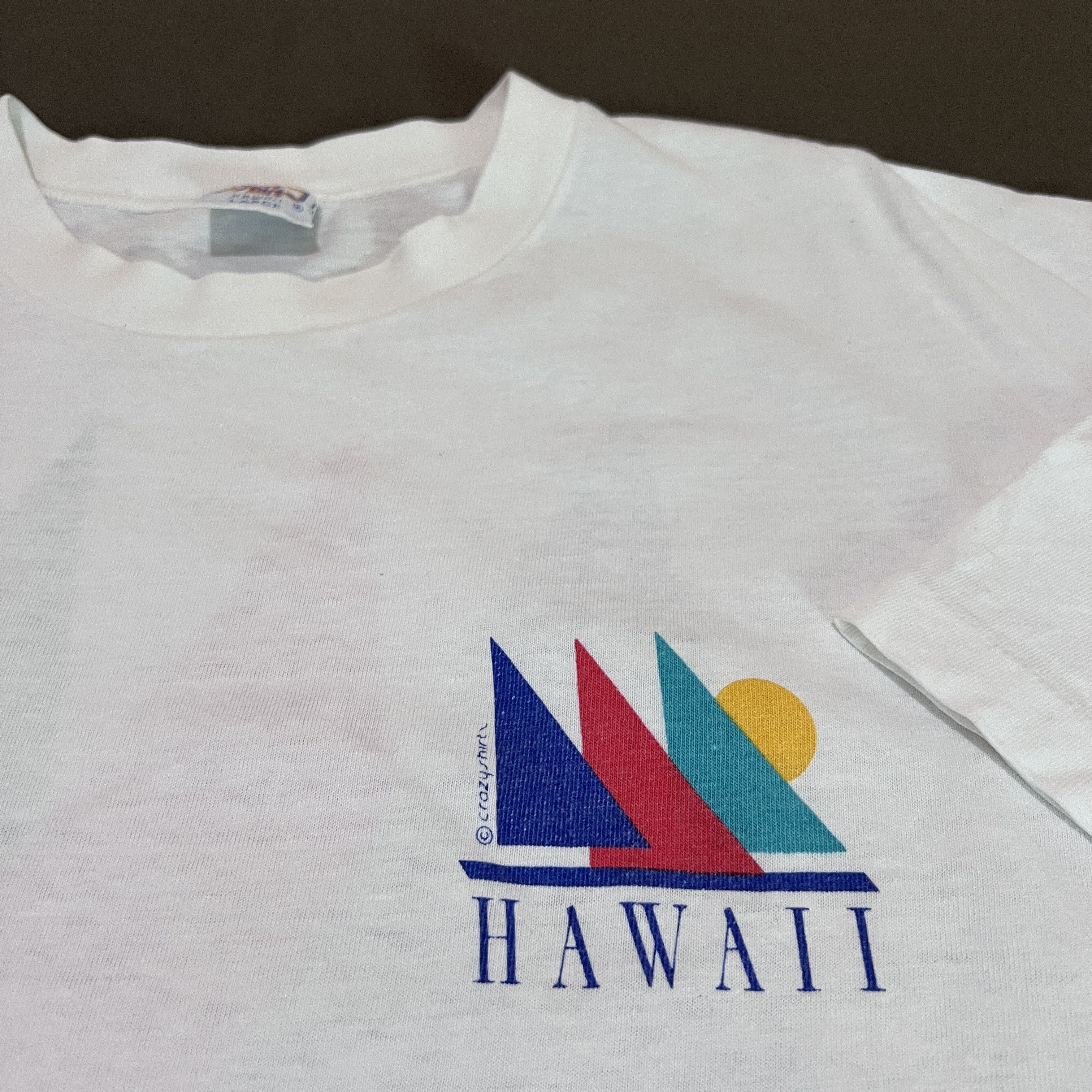 Vintage Vintage 90s CRAZY SHIRT Hawaii Tee Size L Size US L / EU 52-54 / 3 - 9 Thumbnail