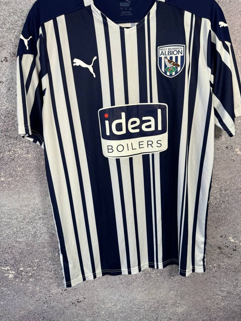 Puma Vintage West Bromwich 2020/21 Puma Soccer Jersey Size US L / EU 52-54 / 3 - 5 Thumbnail