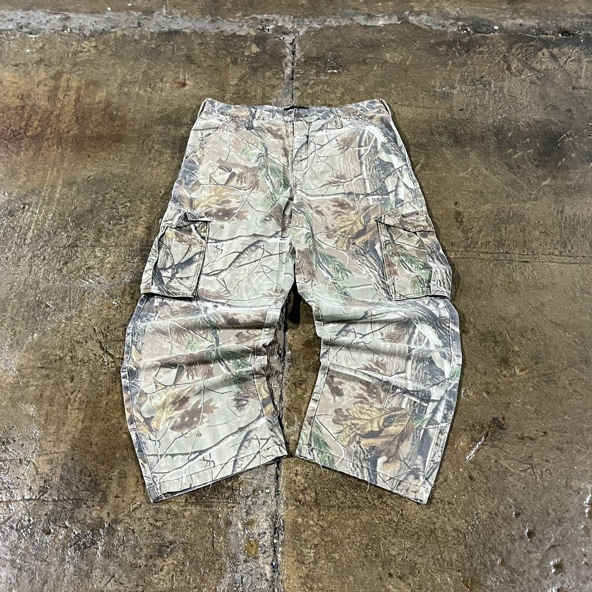 Realtree × Vintage Crazy Y2K Camo Carhartt Style Realtree Cargo Skater Pants Size US 36 / EU 52 - 2 Thumbnail