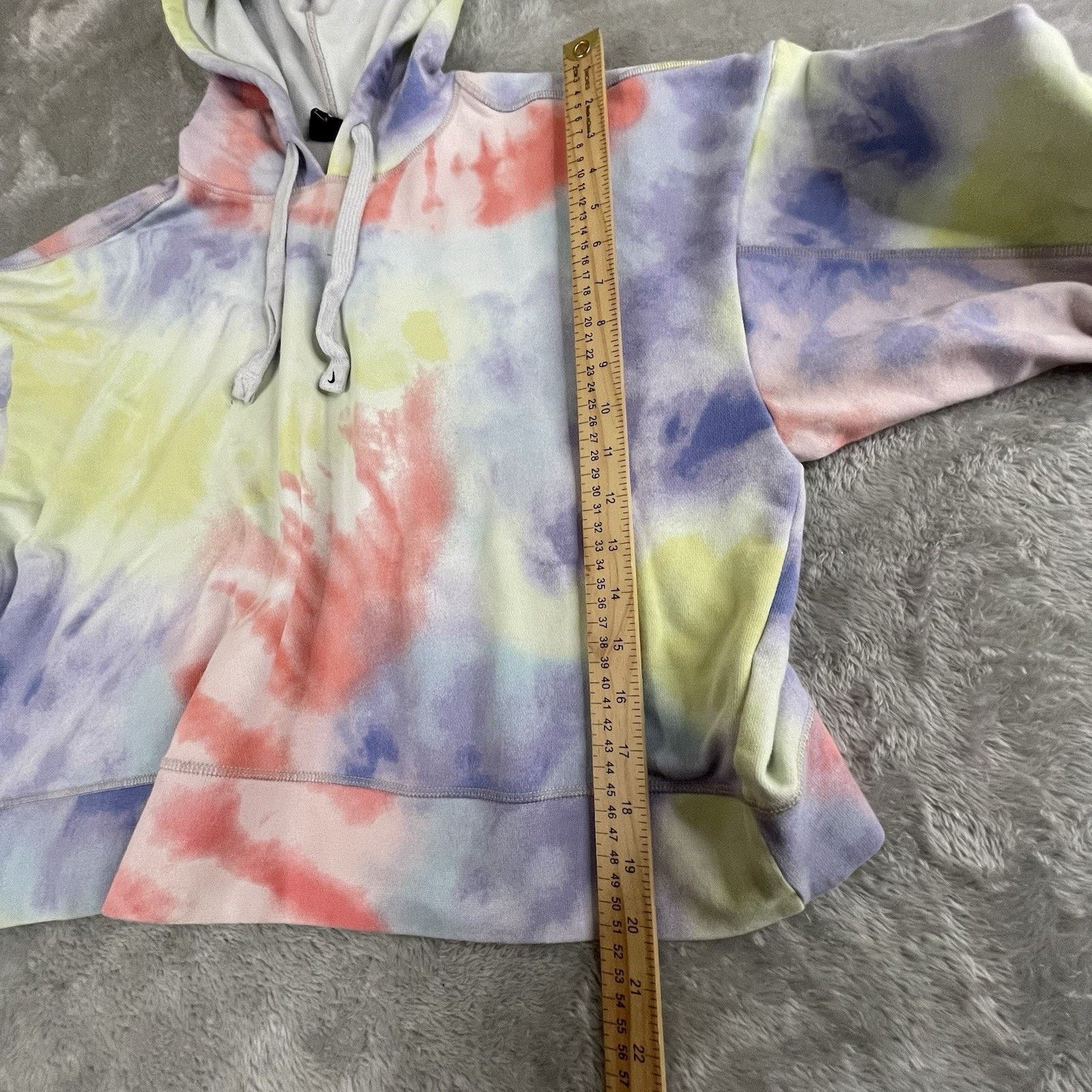 Nike Nike Get Fit Tie-Dye Cropped Hoodie Women's Medium Size M / US 6-8 / IT 42-44 - 5 Thumbnail