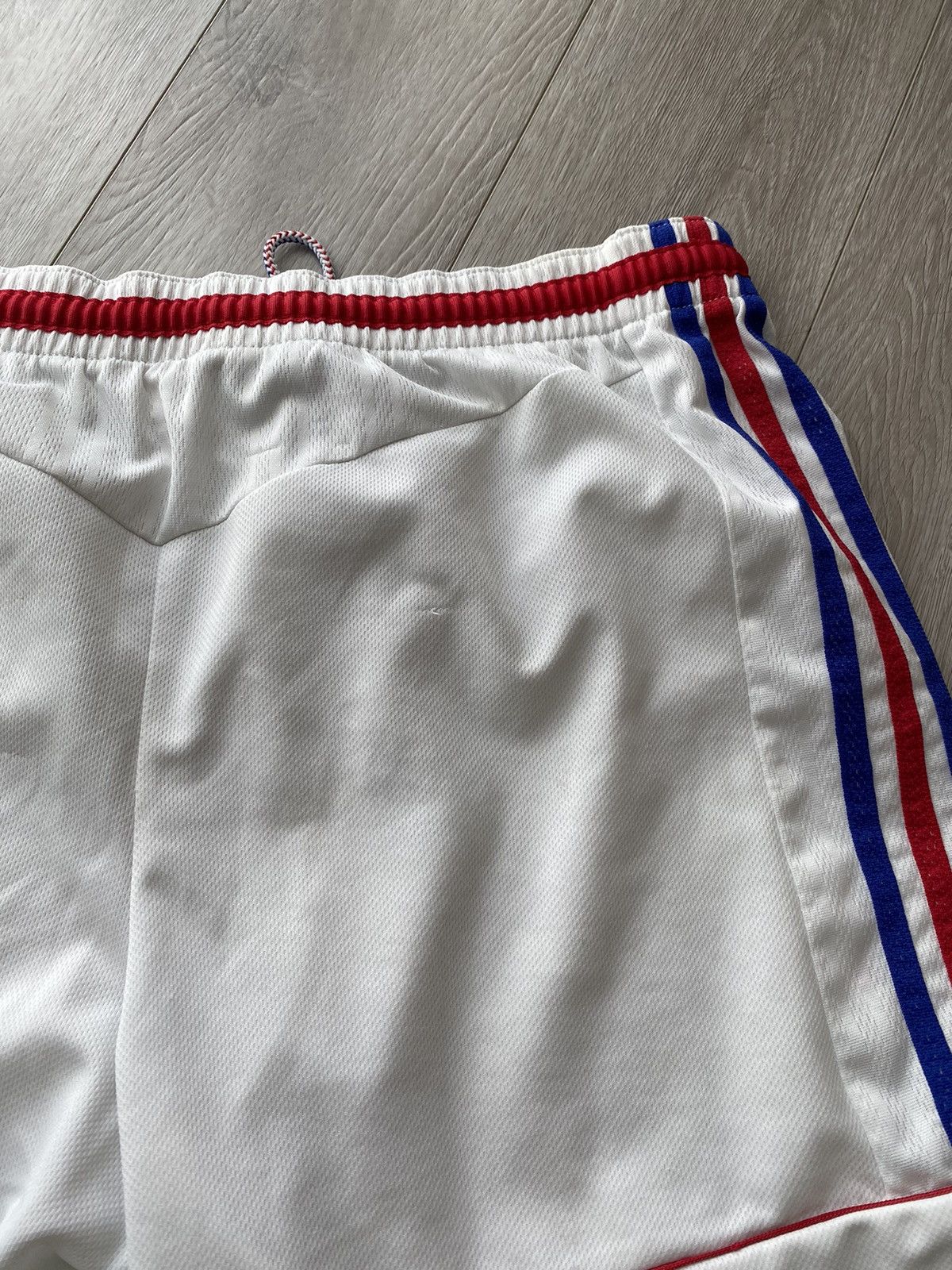 Adidas × Vintage Adidas Vintage 1998 FFF France National Team Soccer Shorts Size US 32 / EU 48 - 8 Thumbnail