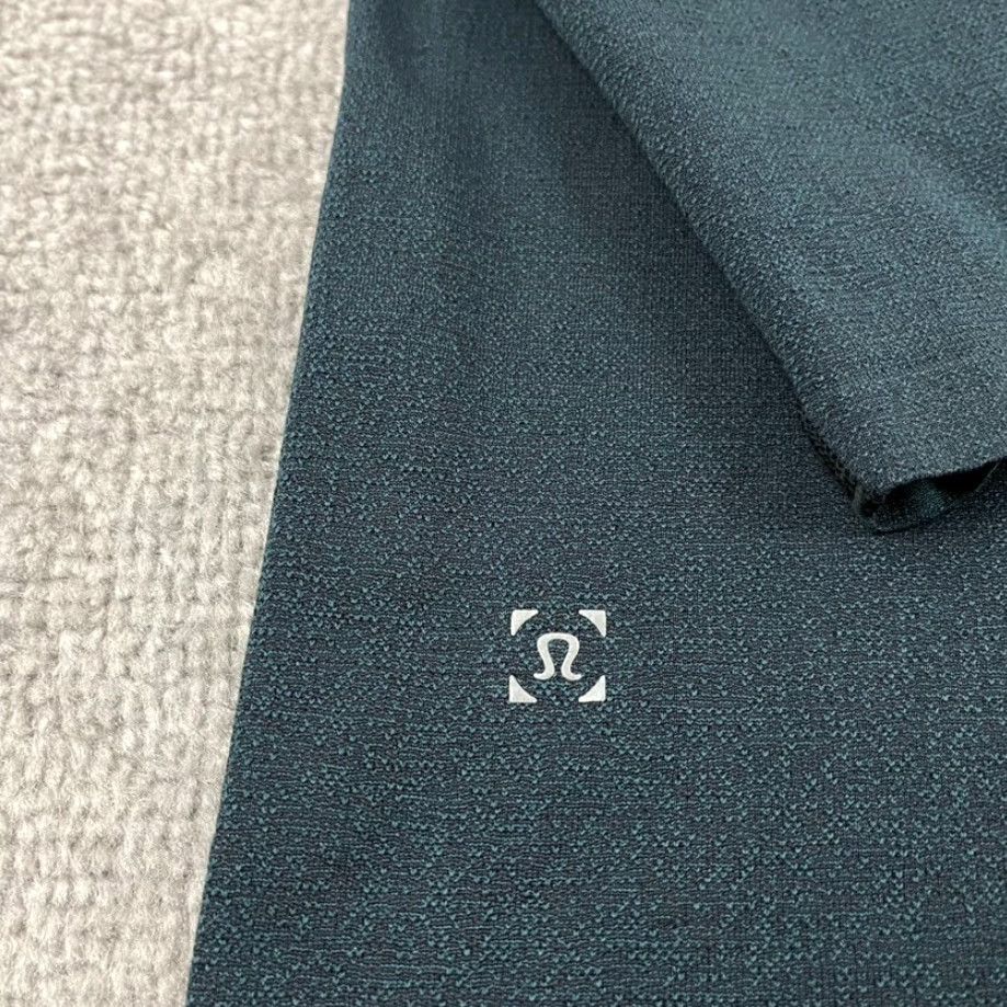 Lululemon LULULEMON Metal Vent Tech Shirt Mens XL Green Blue Henley Long Sleeve Active Gym Size US XL / EU 56 / 4 - 3 Thumbnail