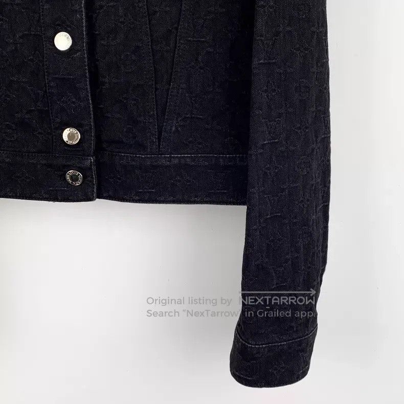Louis Vuitton Louis Vuitton Black logo presbyopic embossed cotton lapel Size US XS / EU 42 / 0 - 4 Thumbnail