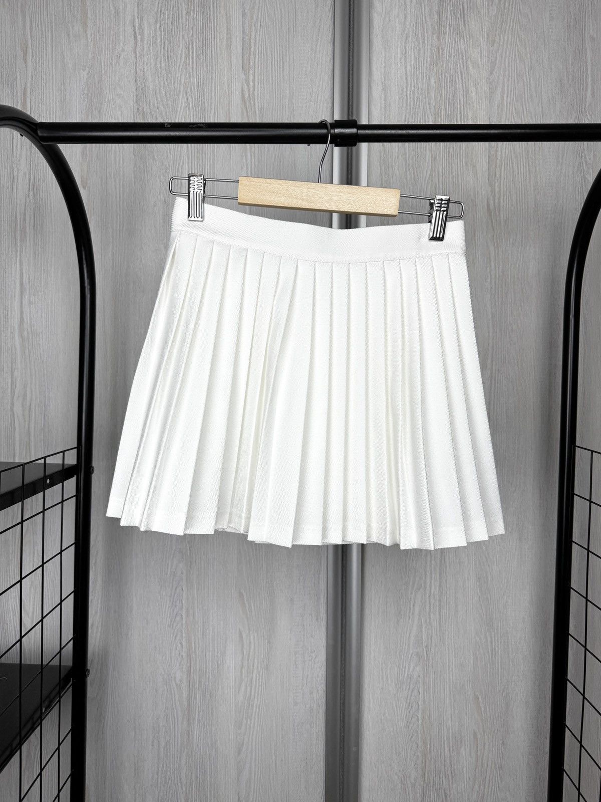 Adidas Adidas Vintage Pleated Retro Tennis Skirt Made In Yugoslavia Size 30" / US 8 / IT 44 - 8 Thumbnail