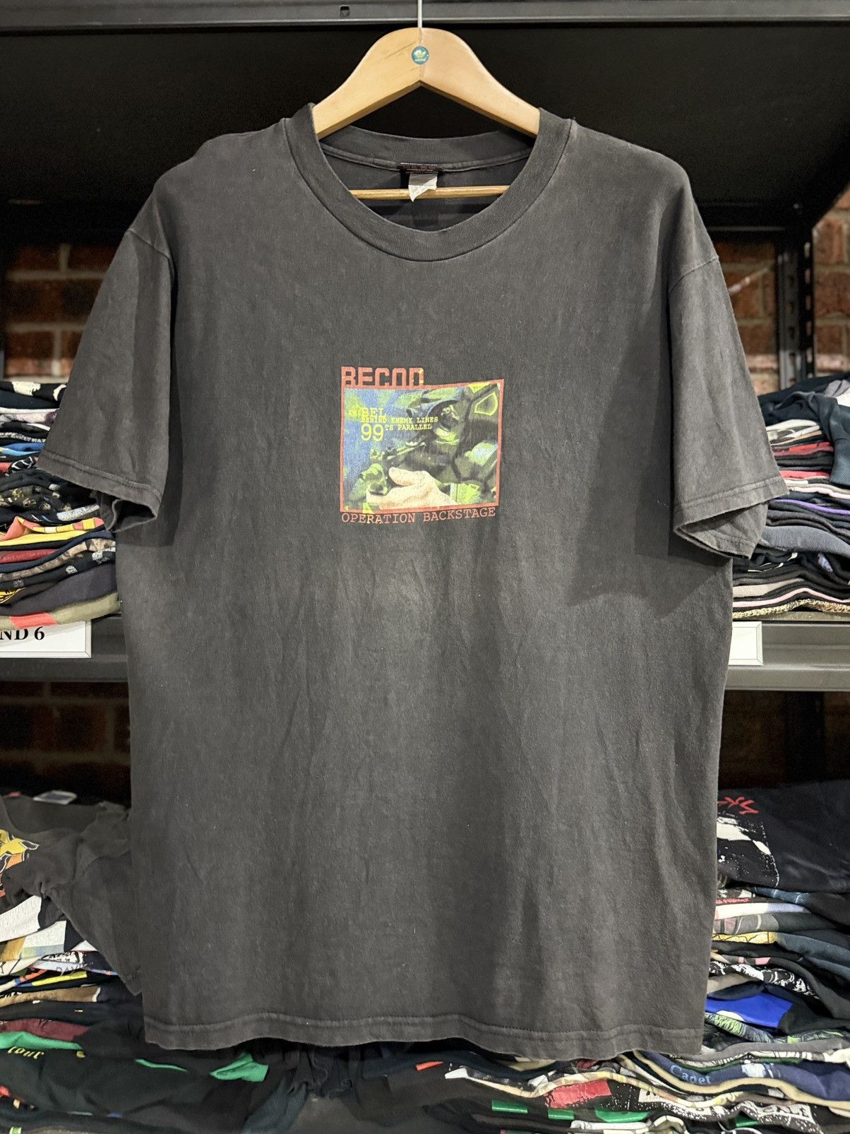 Recon Vintage Recon optic Gaming Operation Backstage Faded Tee Size US L / EU 52-54 / 3 - 1 Thumbnail