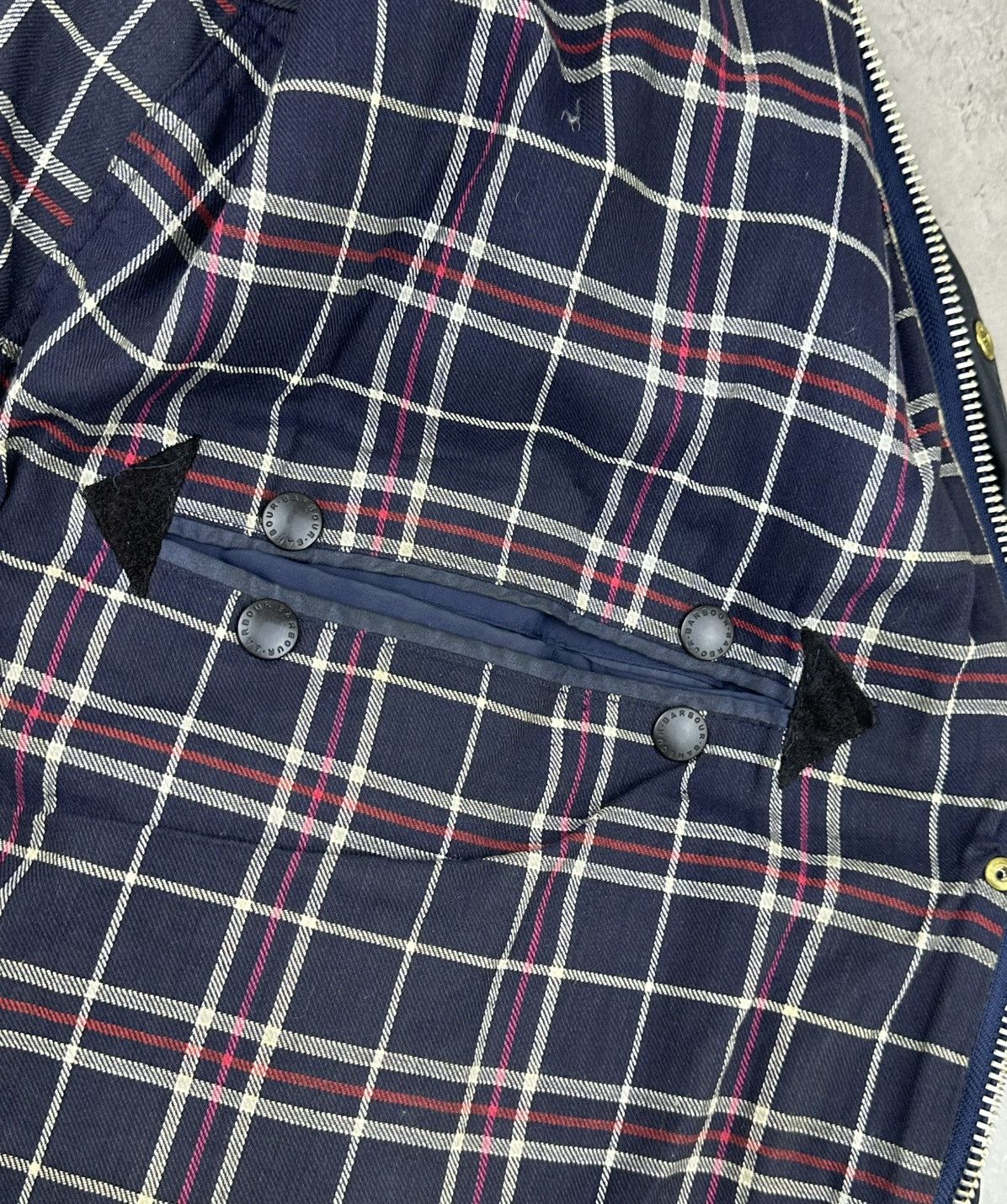 Barbour Barbour Border Waxed Jacket Blue C44/112CM Vintage England Size US L / EU 52-54 / 3 - 8 Thumbnail