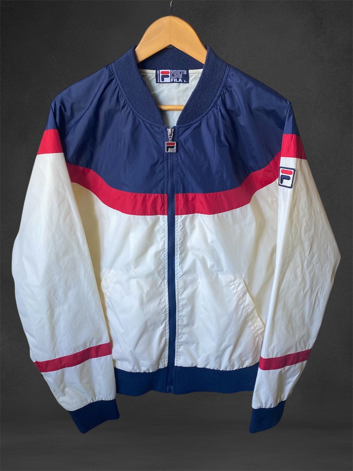 Fila Rare Vintage Fila Nylon Beige Blue Red Bomber Light Jacket Size US L / EU 52-54 / 3 - 2 Thumbnail