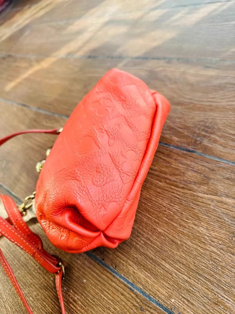 Vivienne Westwood Vivienne Westwood size os Classic gold ball embossed dumpli Size ONE SIZE - 5 Thumbnail