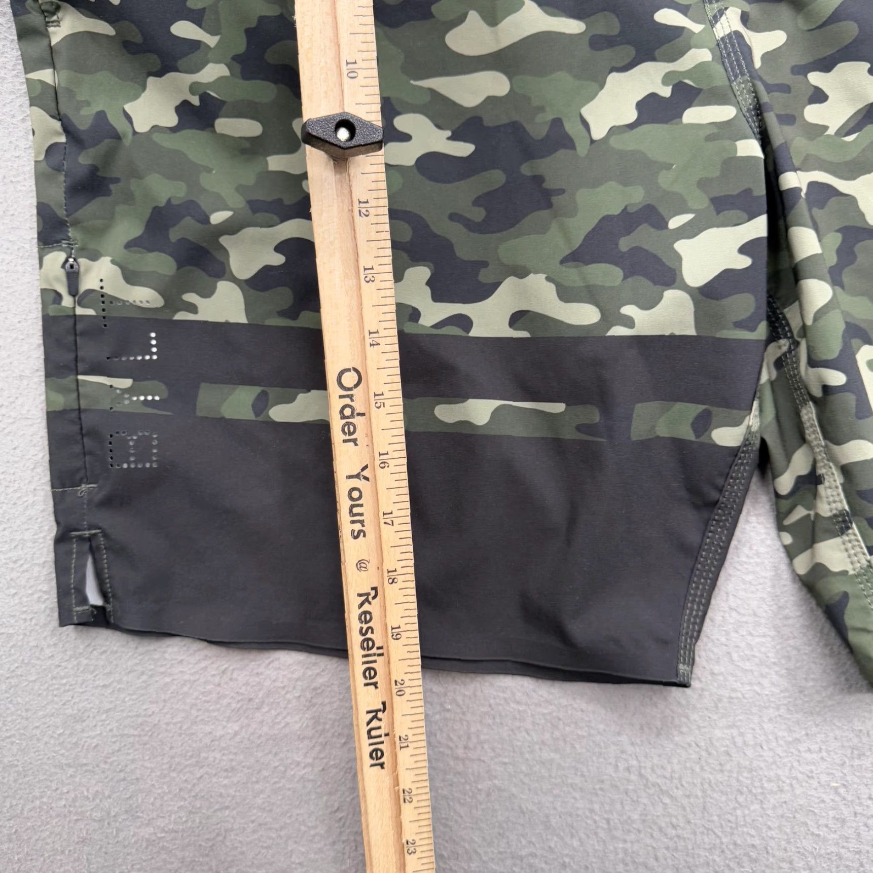Swims BYLT Board Shorts Mens 2XL Green Camouflage Quick Dry Drawstring Stretch Beach Coastal Pattern Camouflage, Rear Pocket Womens? Mens Size US 39 - 6 Thumbnail