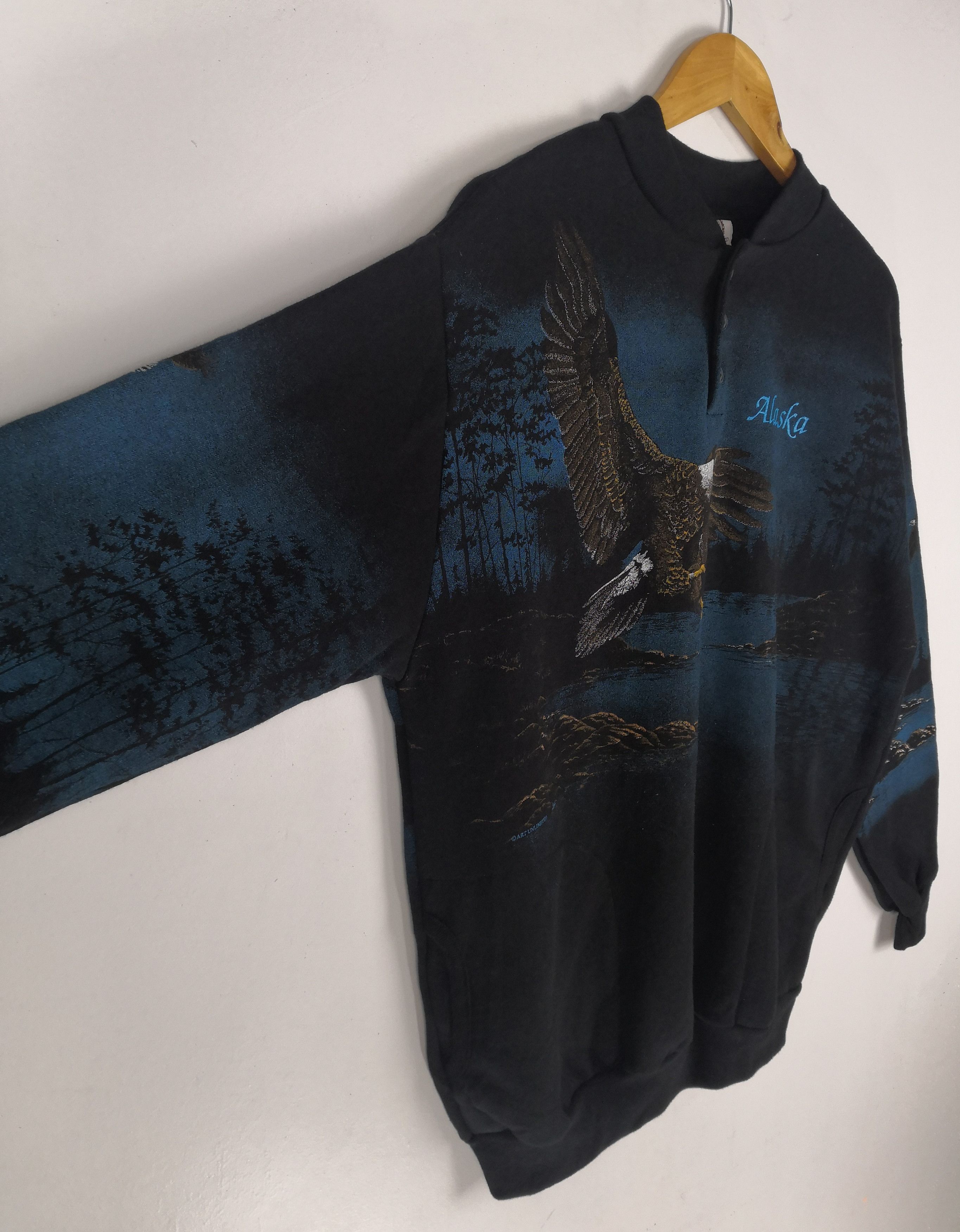 Vintage Vintage 90s Habitat Art Sweatshirt Eagle Overprint Sweater Size US L / EU 52-54 / 3 - 4 Thumbnail