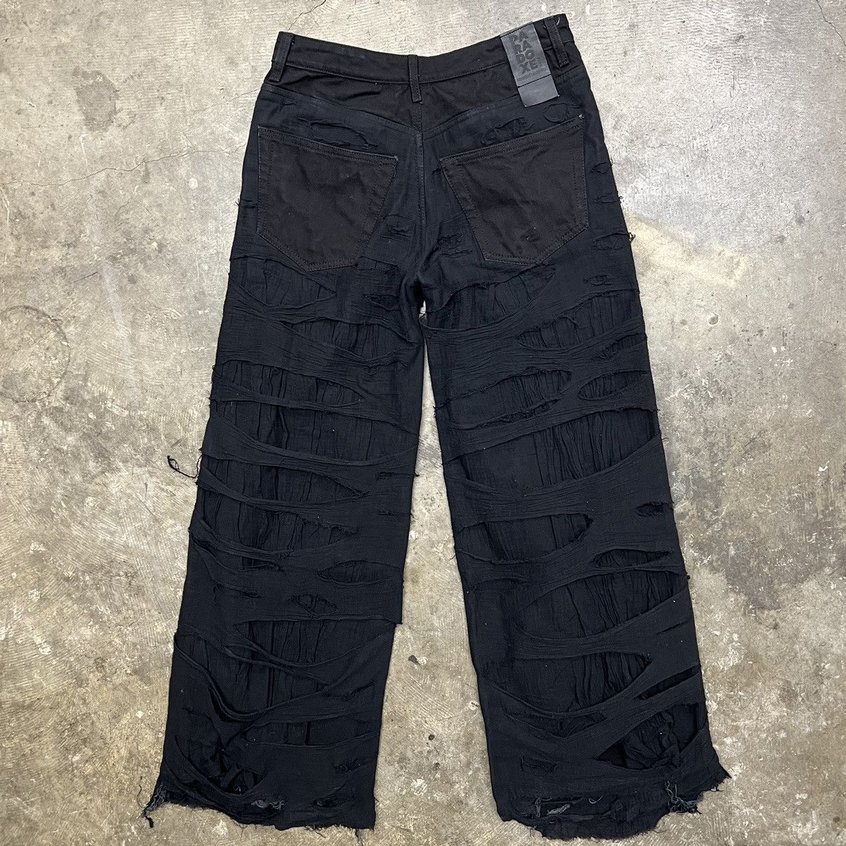 Paradoxe Paris Reaper Baggy Black Denim