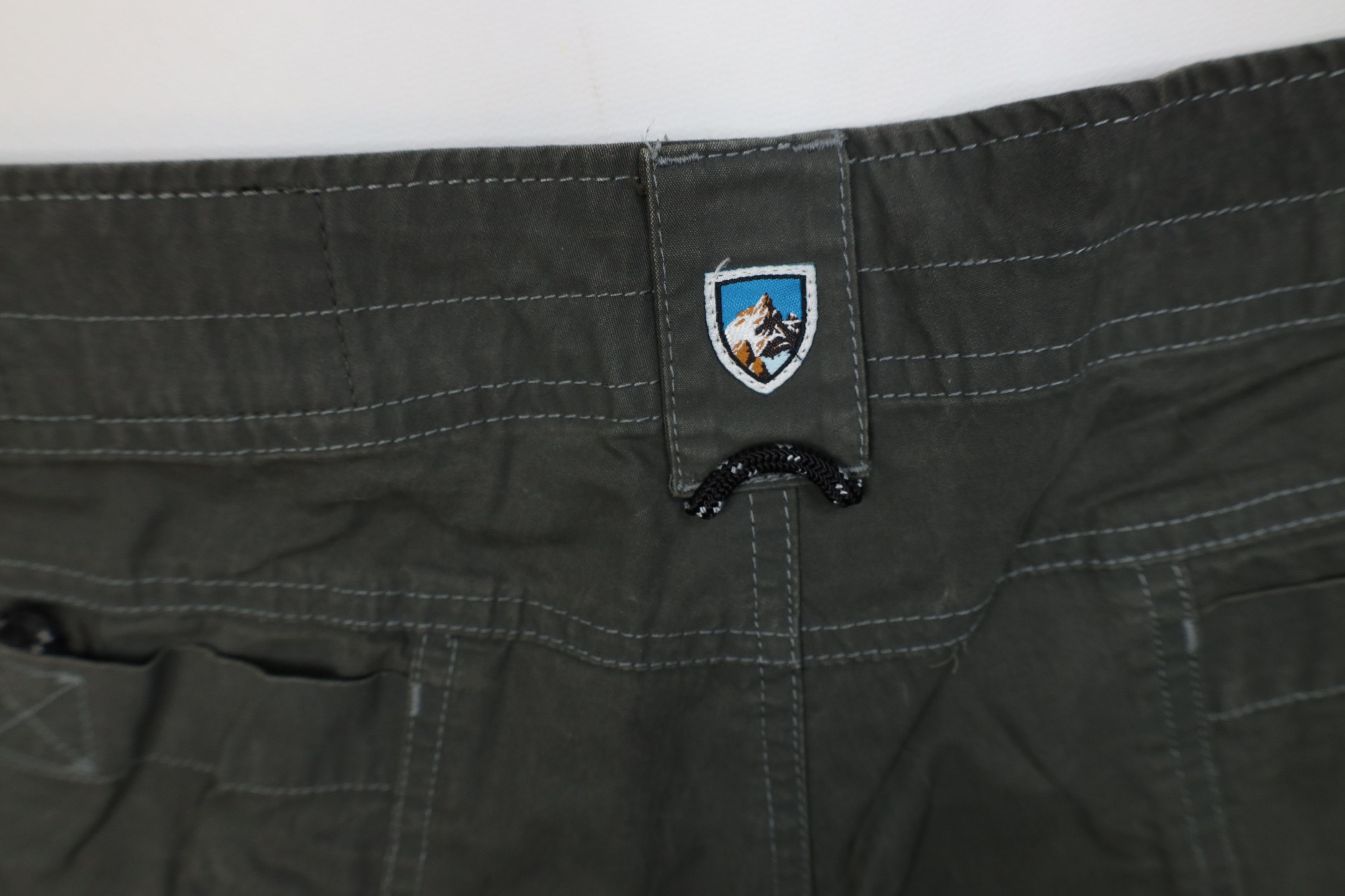 Kuhl Kuhl Mountain Vintage Dye Outdoor Trekking Cargo Shorts Size US 38 / EU 54 - 16 Thumbnail