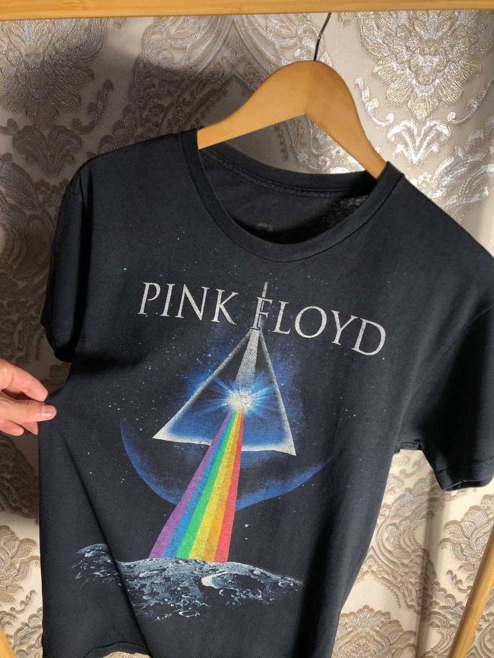 Band Tees VINTAGE PINK FLOYD WORLD TOUR ROCK T-SHIRT METAL PUNK 90s Size US M / EU 48-50 / 2 - 2 Thumbnail
