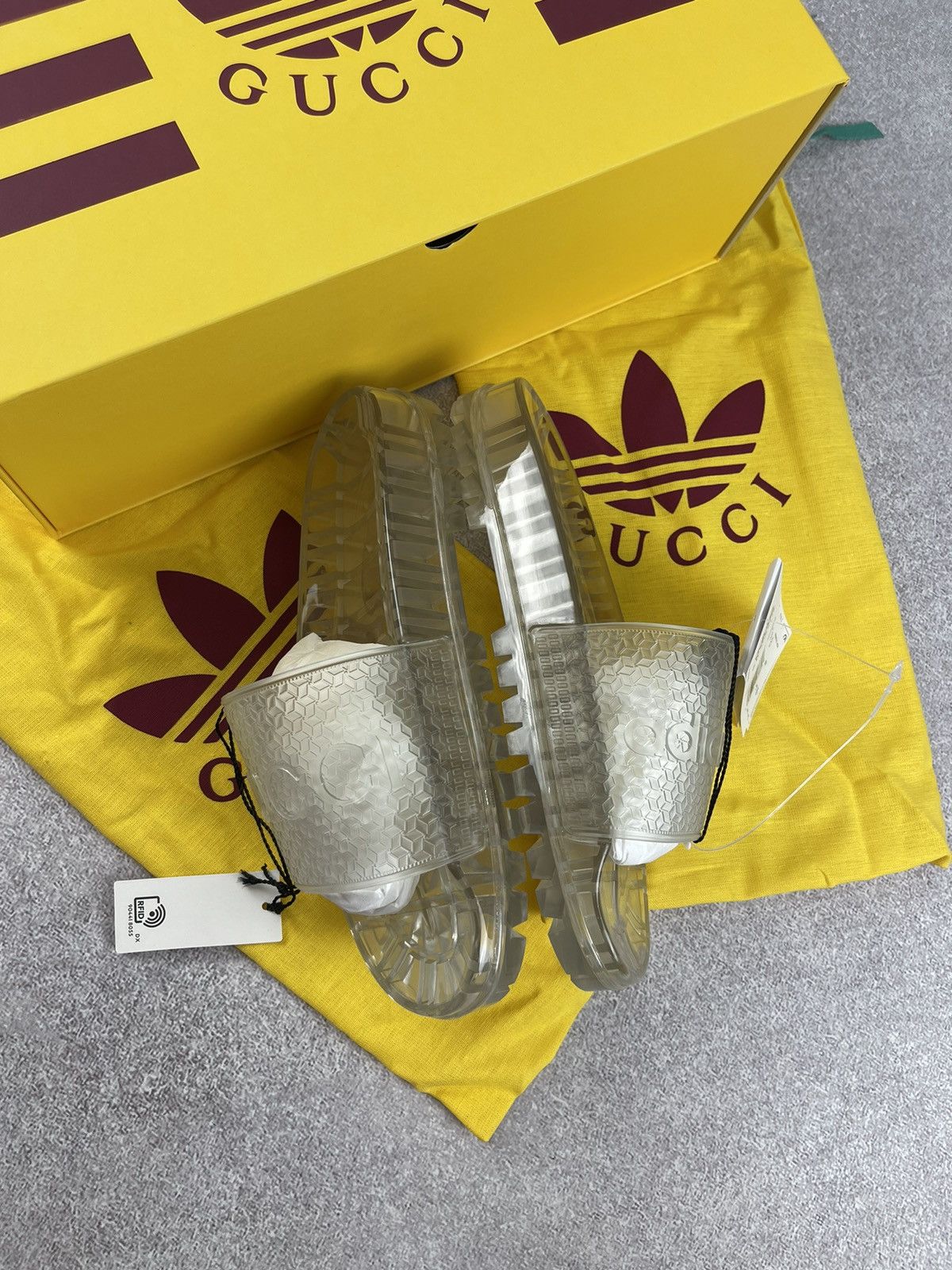 Adidas × Gucci Adidas x Gucci Rubber Slide Sandals Clear Size 39 Size US 7 / IT 37 - 5 Thumbnail