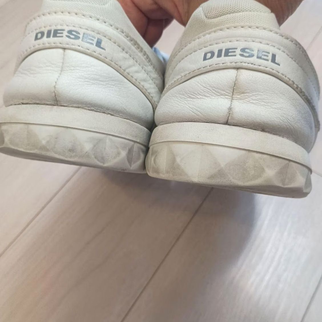 Diesel Diesel Men 10.5US White Leather Sneakers Home cleaned Vintage Luxury Casual ITA Size US 11 / EU 44 - 6 Thumbnail