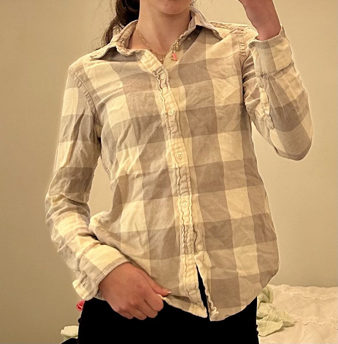 Ralph Lauren Ralph Lauren Beige and grey collared button down long sleeve Size S / US 4 / IT 40 - 1 Thumbnail