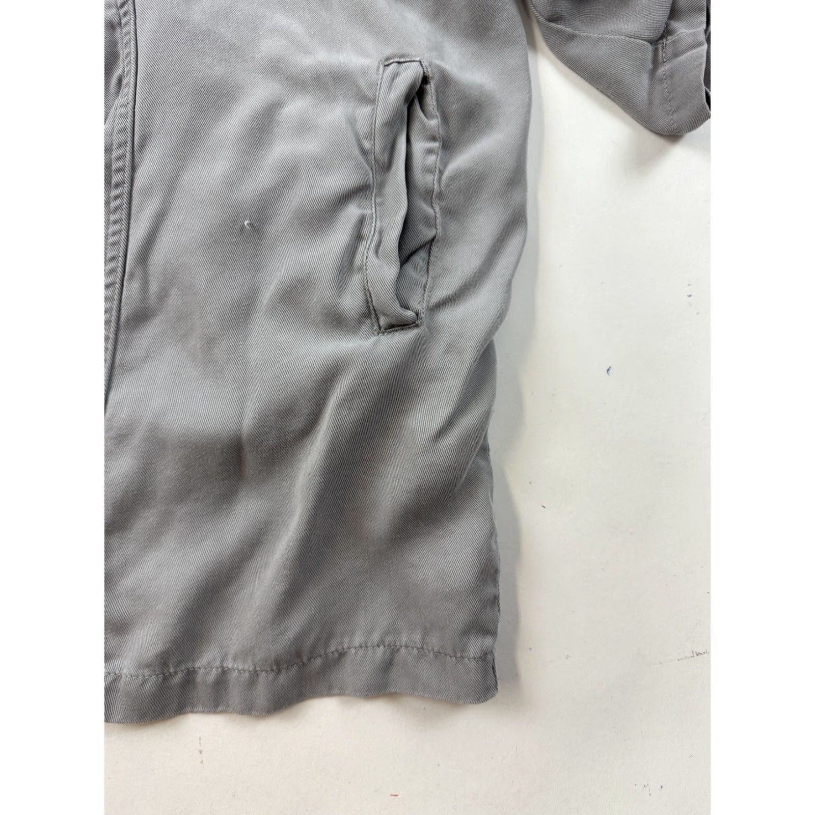 Lulus Lulus Oversized Jacket Women’s XS Gray Lyocell Regular XS Gray Casual Travel 100% Tencel Basic Jacket Mens? Women’s? Wait Size XS / US 0-2 / IT 36-38 - 2 Thumbnail