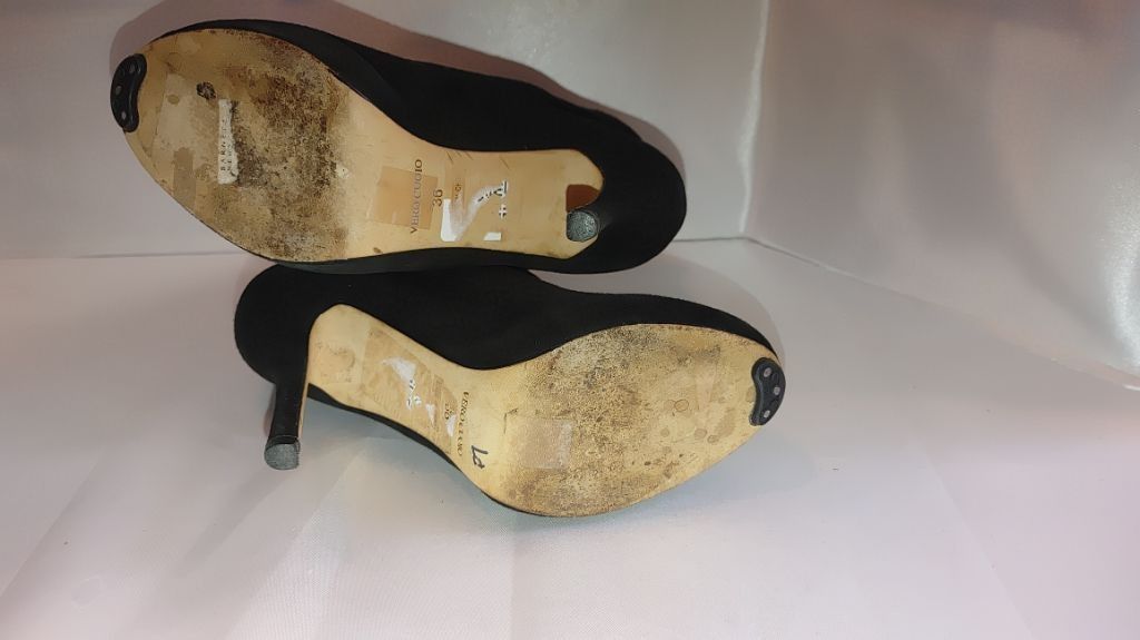 Barneys New York Barneys New York Co Op Suede Booties Size 36 Size US 6 / IT 36 - 8 Thumbnail